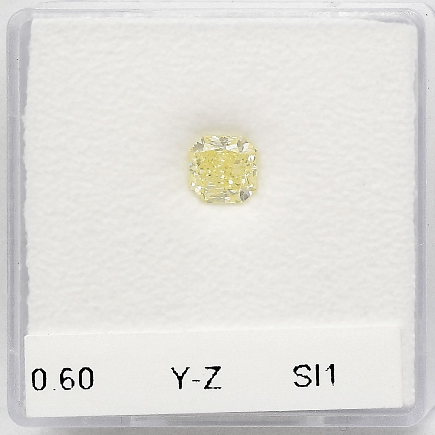 0,60 Karat Y-Z Radiant Diamant SI1 IGI