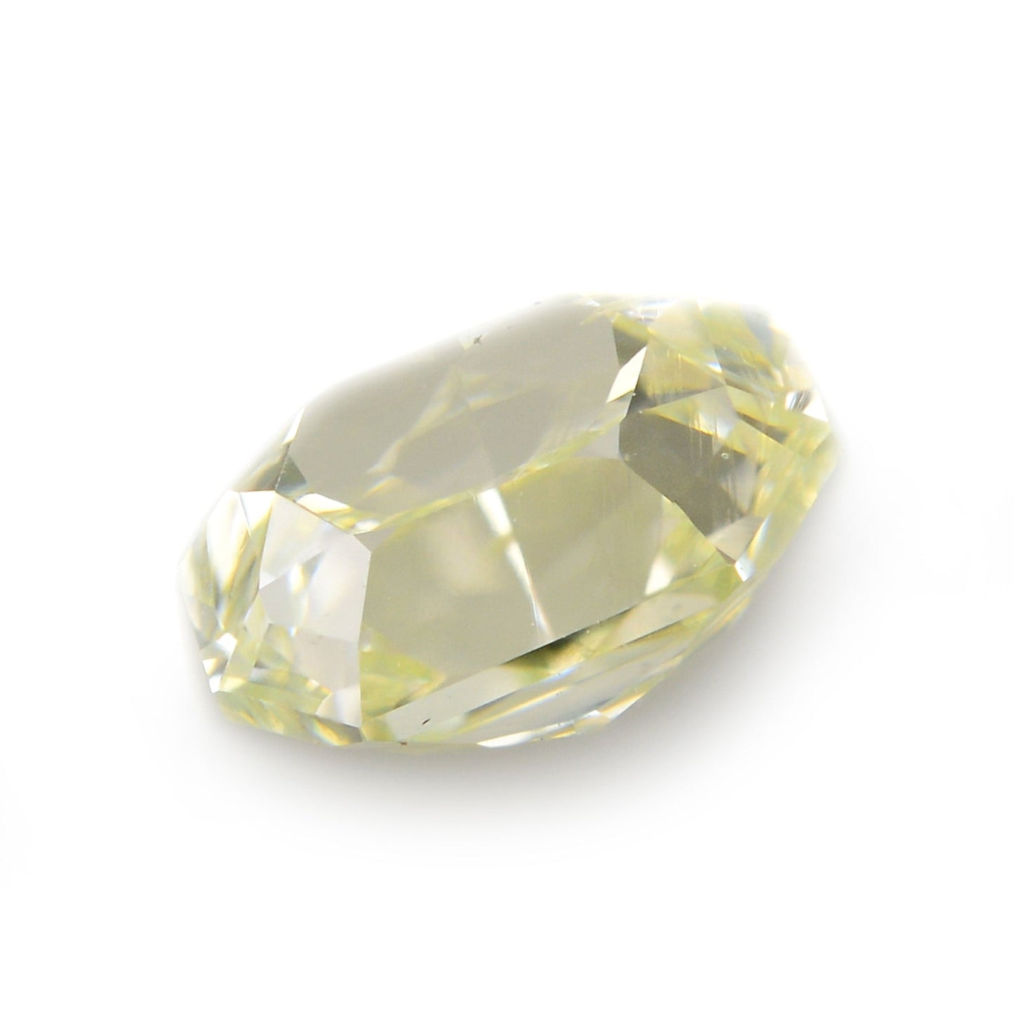 0,53 Karat hellgrün-gelber Diamant im Radiant-Schliff, Reinheit SI1, GIA