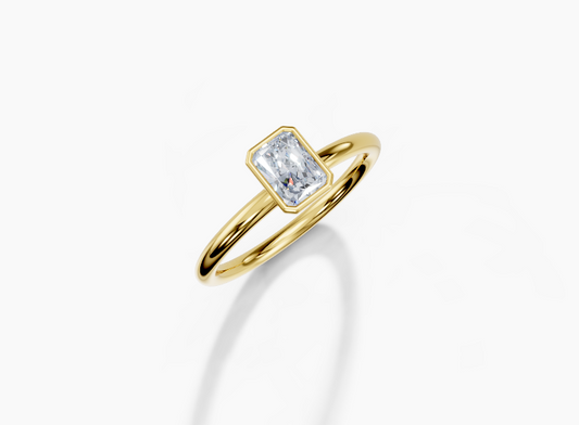 18K Radiant 0.3 Carat F/G VS/SI Plain Plain Bezel Diamond Ring