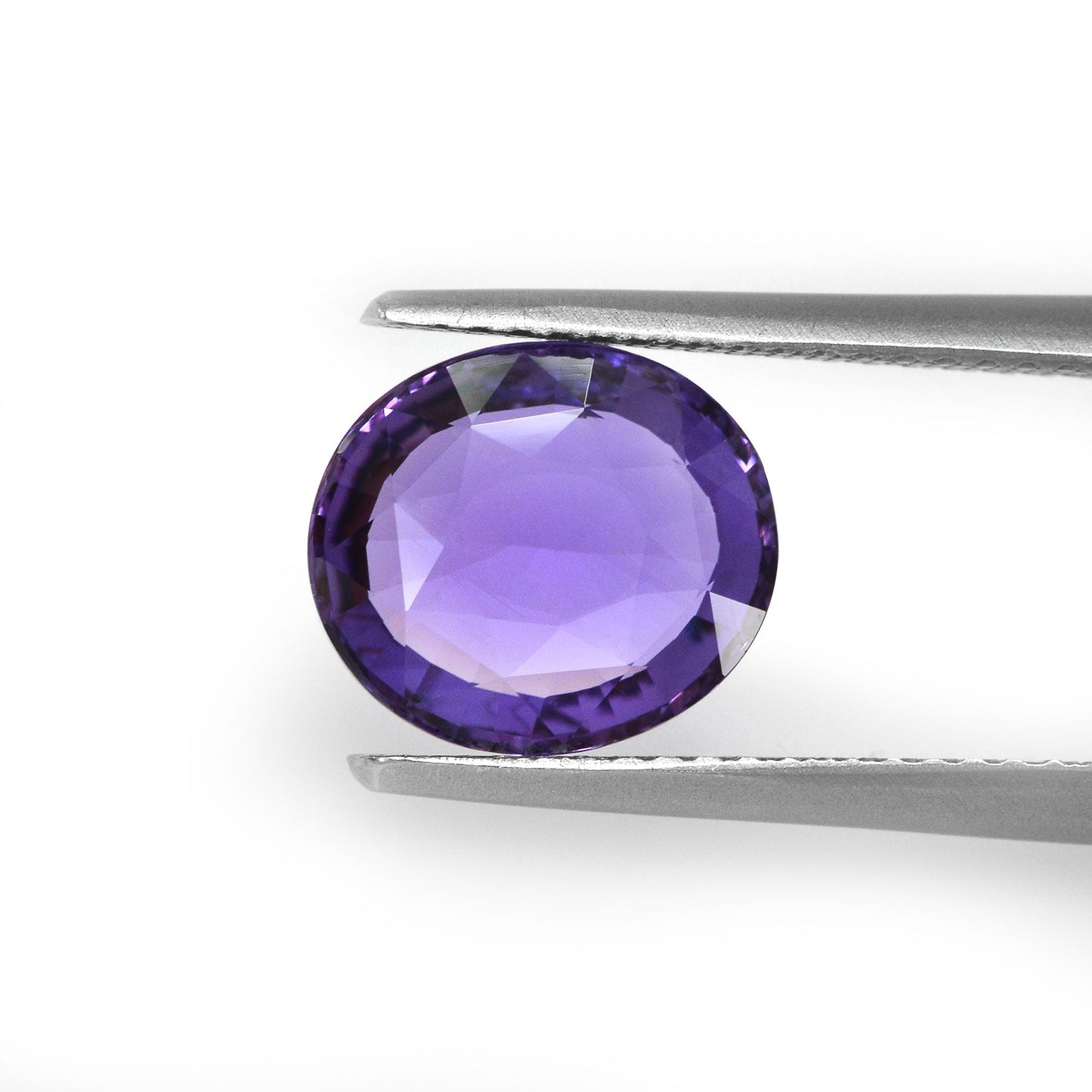 3,07 Karat violetter ovaler Saphir (GIC)