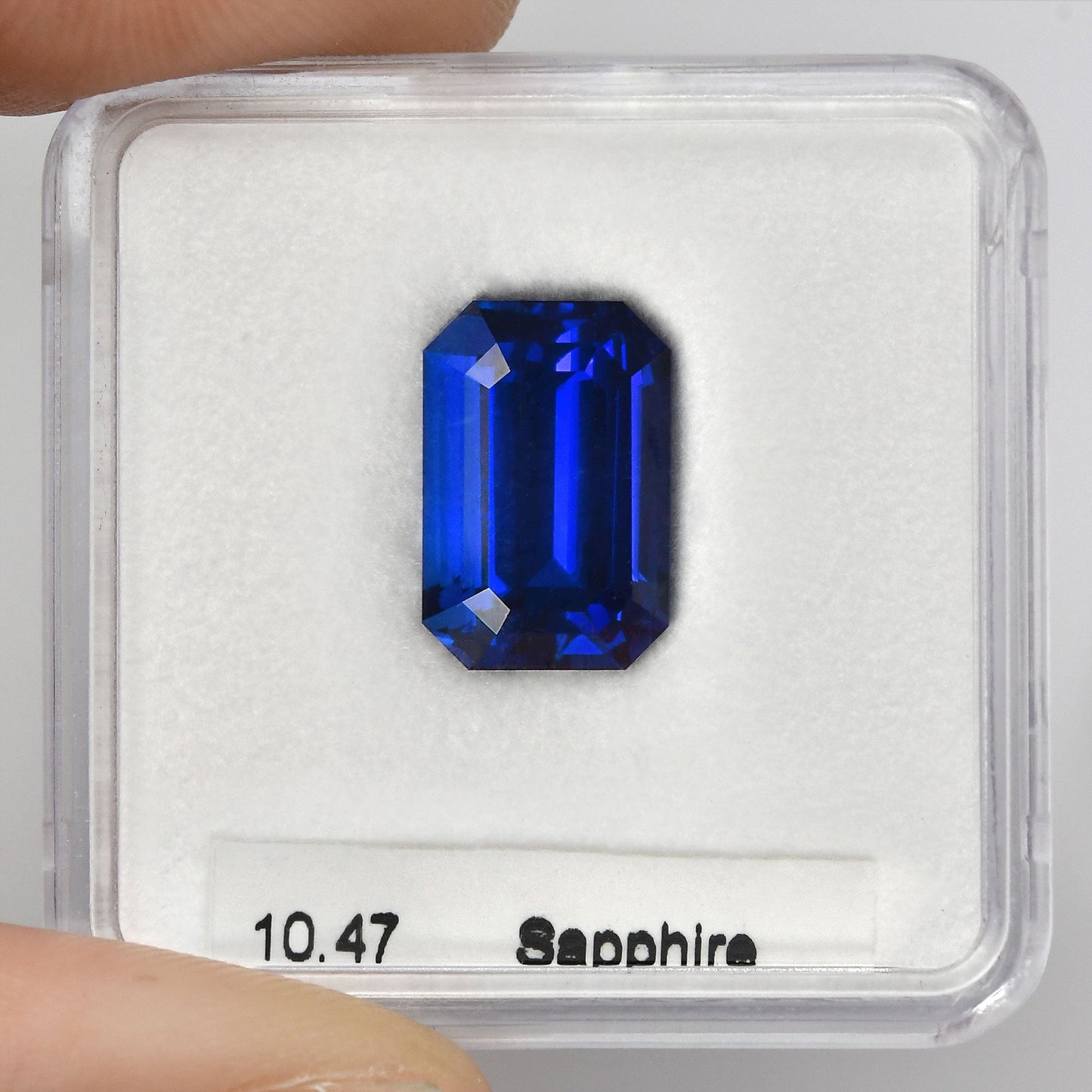 10,47 Karat blauer Smaragd-Saphir aus Sri Lanka (GRS)