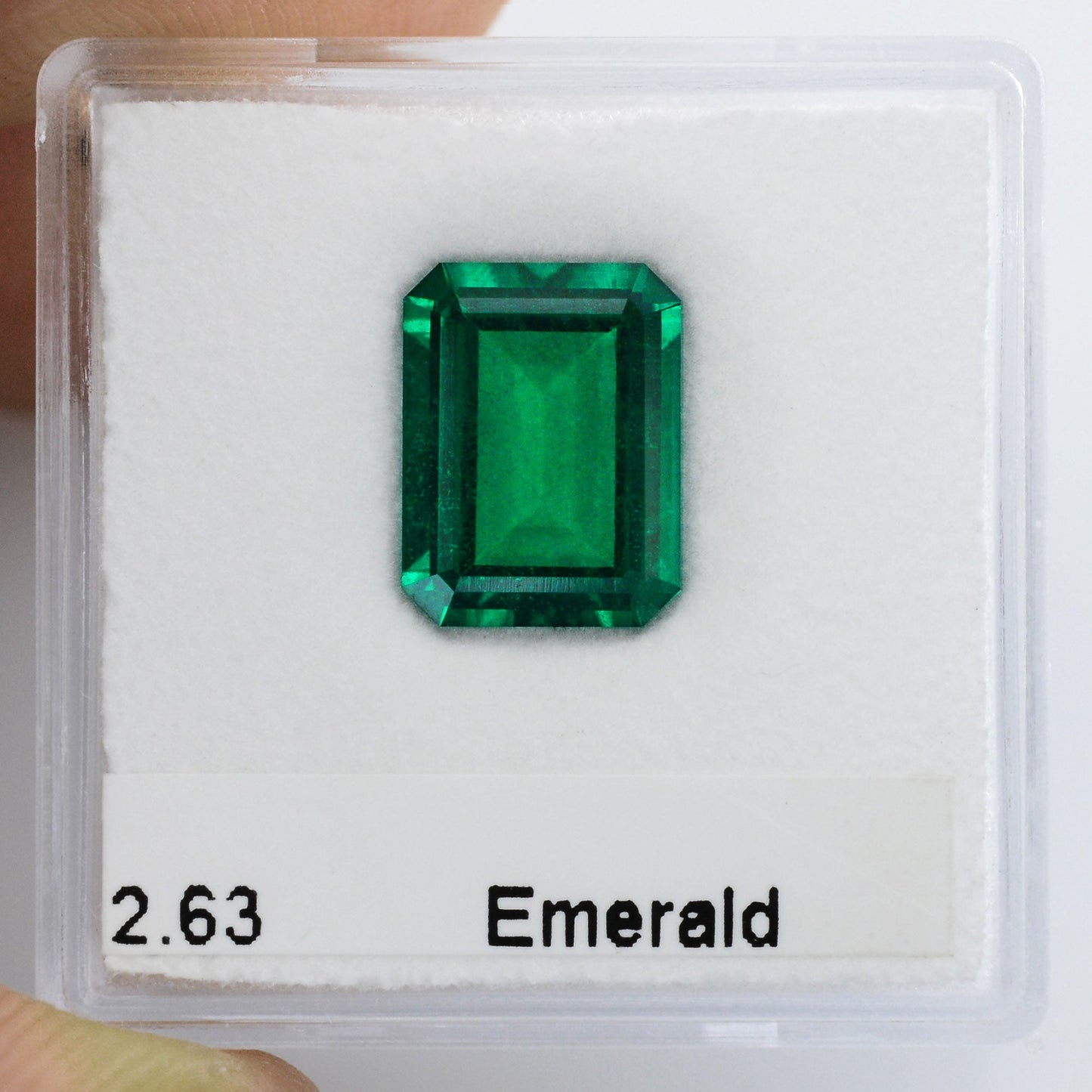 2,63 Karat Grüner Sambia-Smaragd (AGL)