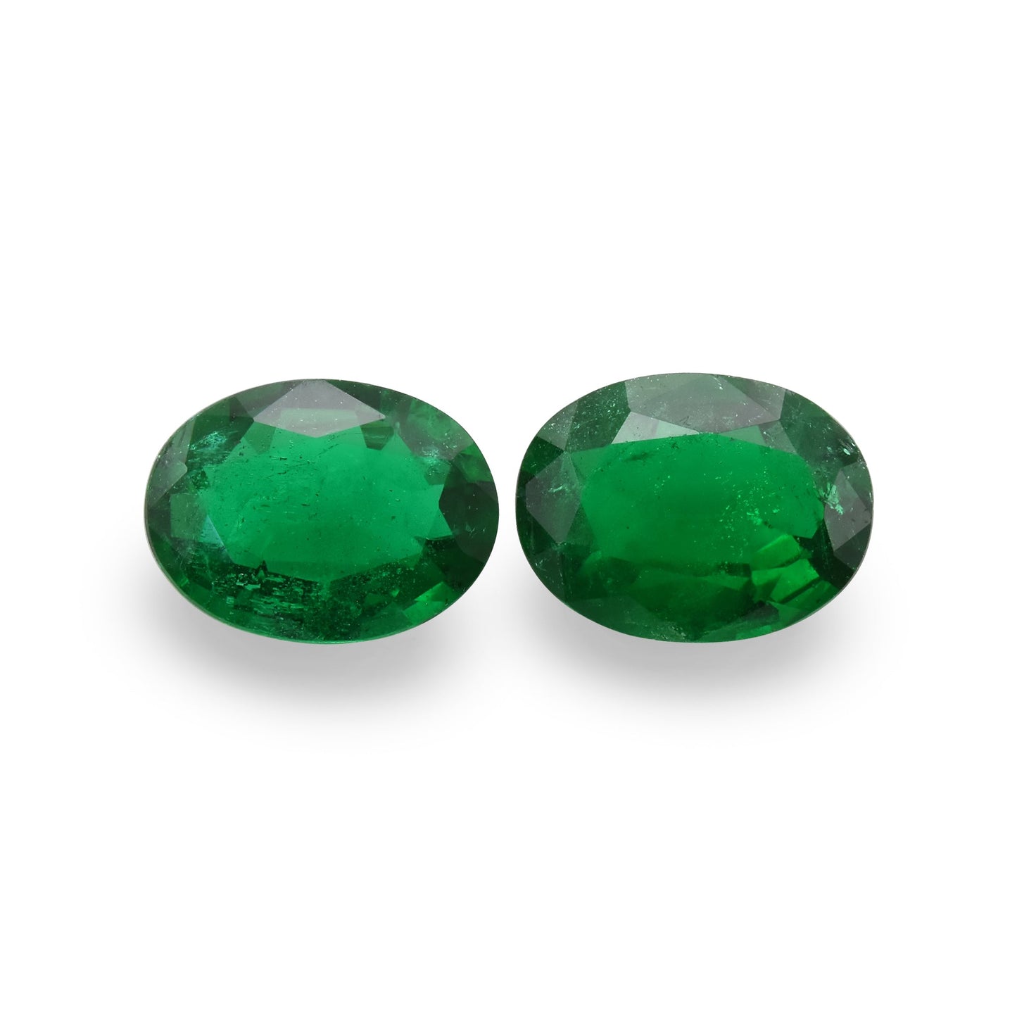 2.82 Carat   Oval Emerald