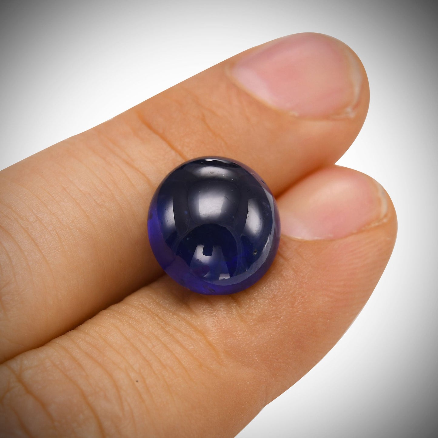 16,06 Karat blauer Sri-Lanka-Cabochon-Saphir GRS