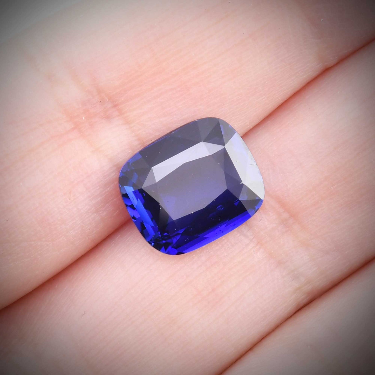 5,05 Karat blauer sri-lankischer Kissen-Saphir CD