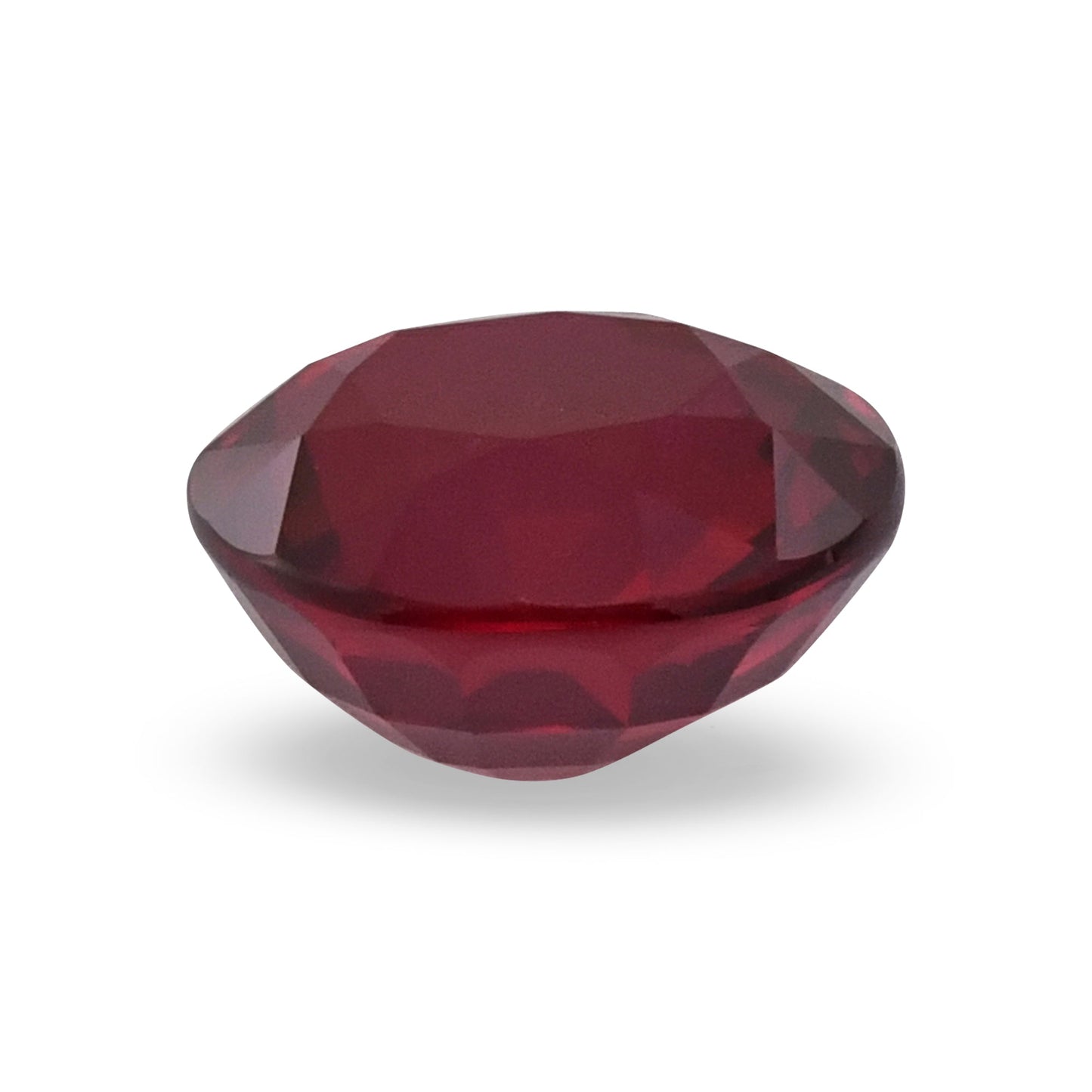 4,04 Karat roter ovaler Rubin aus Mosambik (GRS)