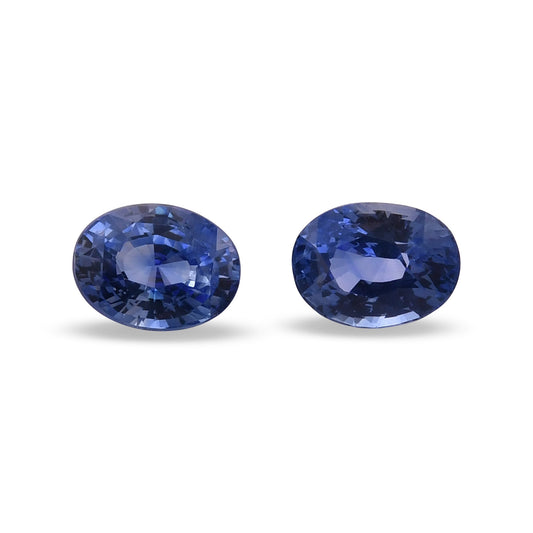 4,00 Karat blauer ovaler Saphir