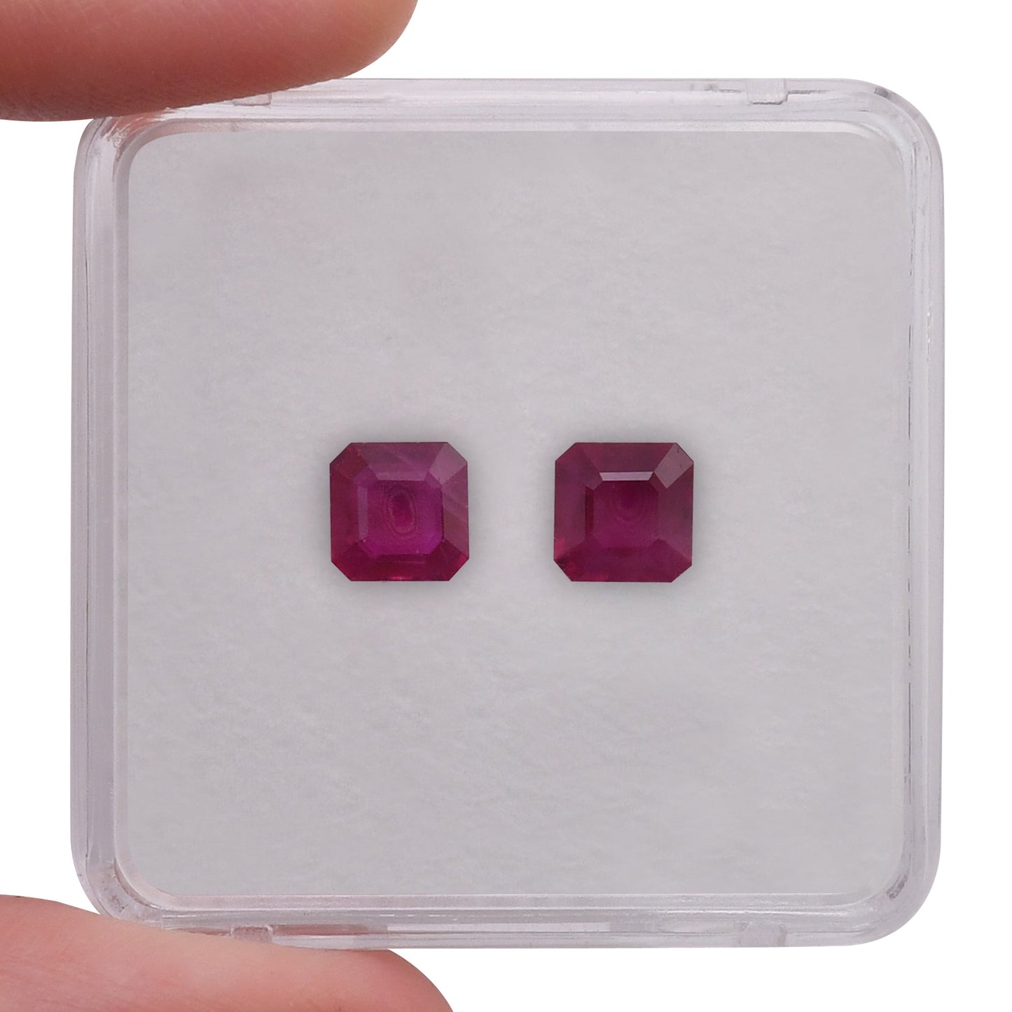 2,24 Karat roter Smaragd-Rubin