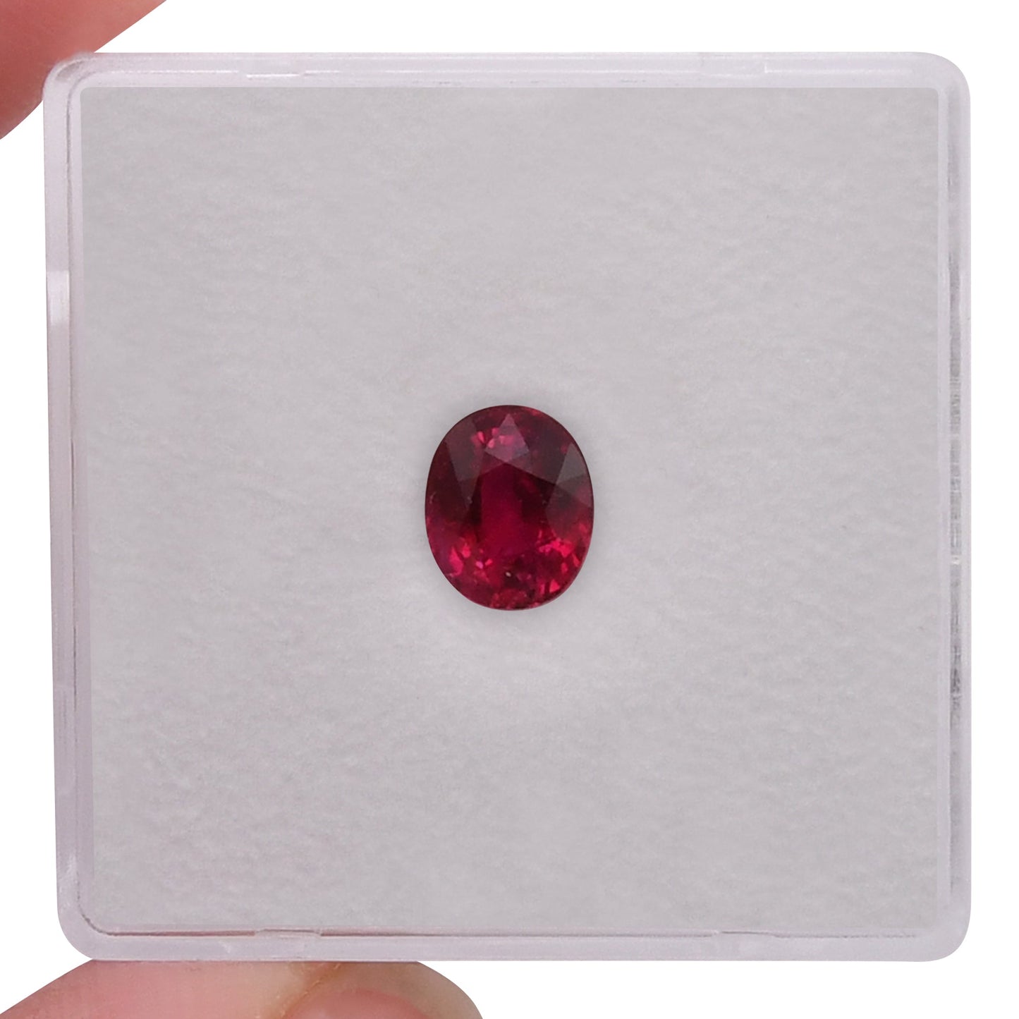 1,06 Karat roter burmesischer ovaler Rubin GRS