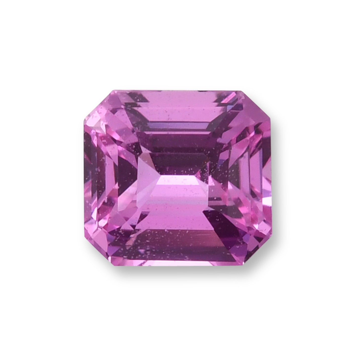 1,52 Karat rosafarbener Madagaskar-Smaragd-Saphir