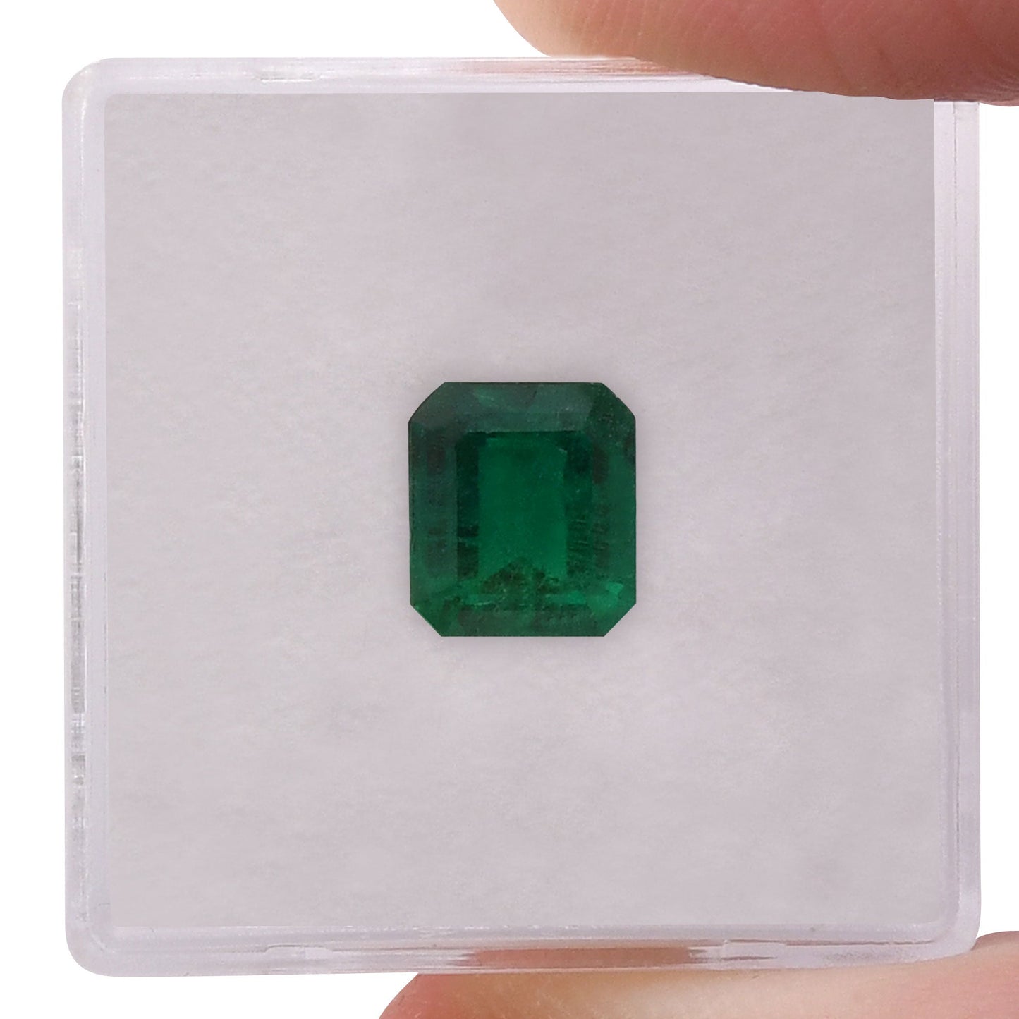 1,95 Karat grüner kolumbianischer Smaragd (Gubelin)