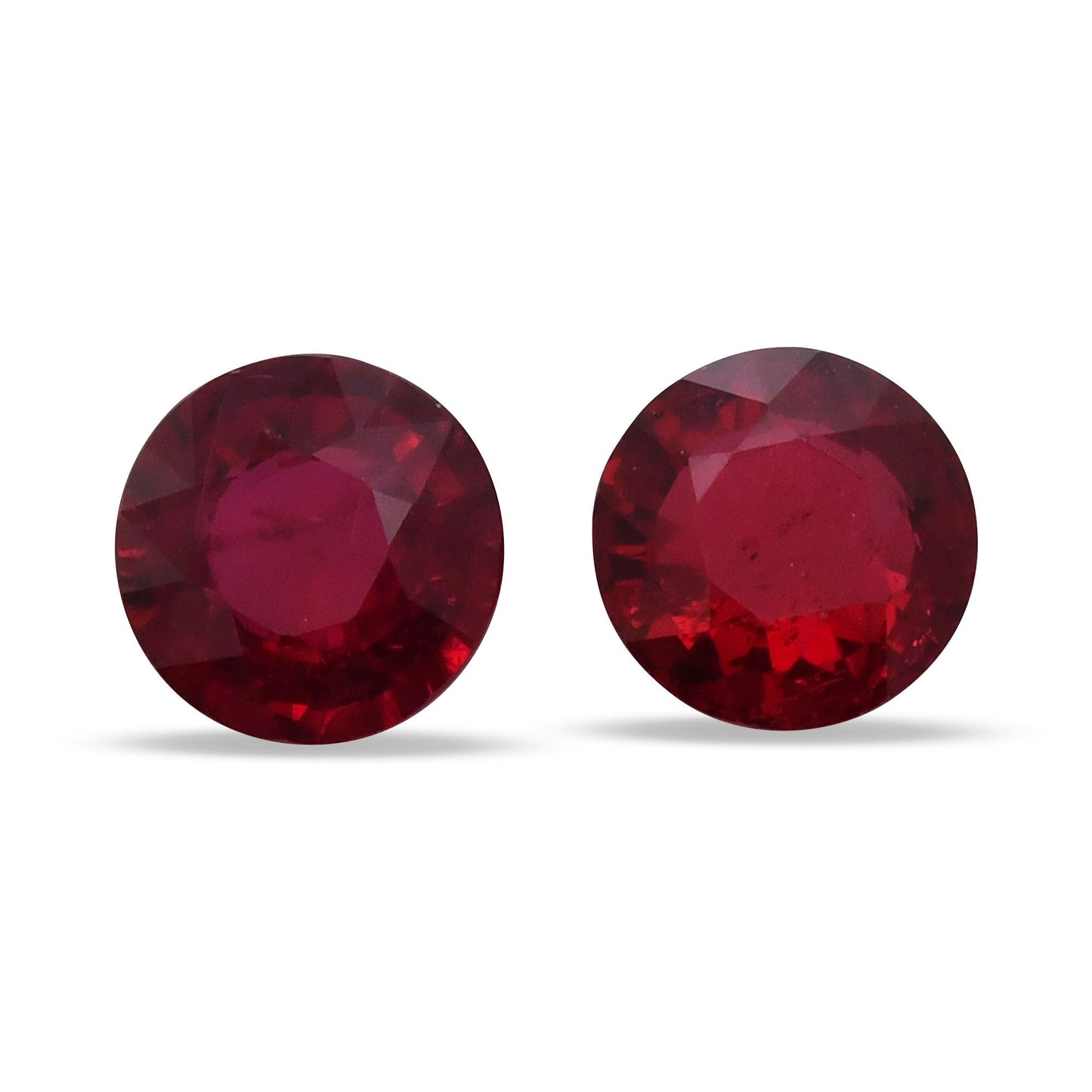 2,73 Karat roter runder Rubin