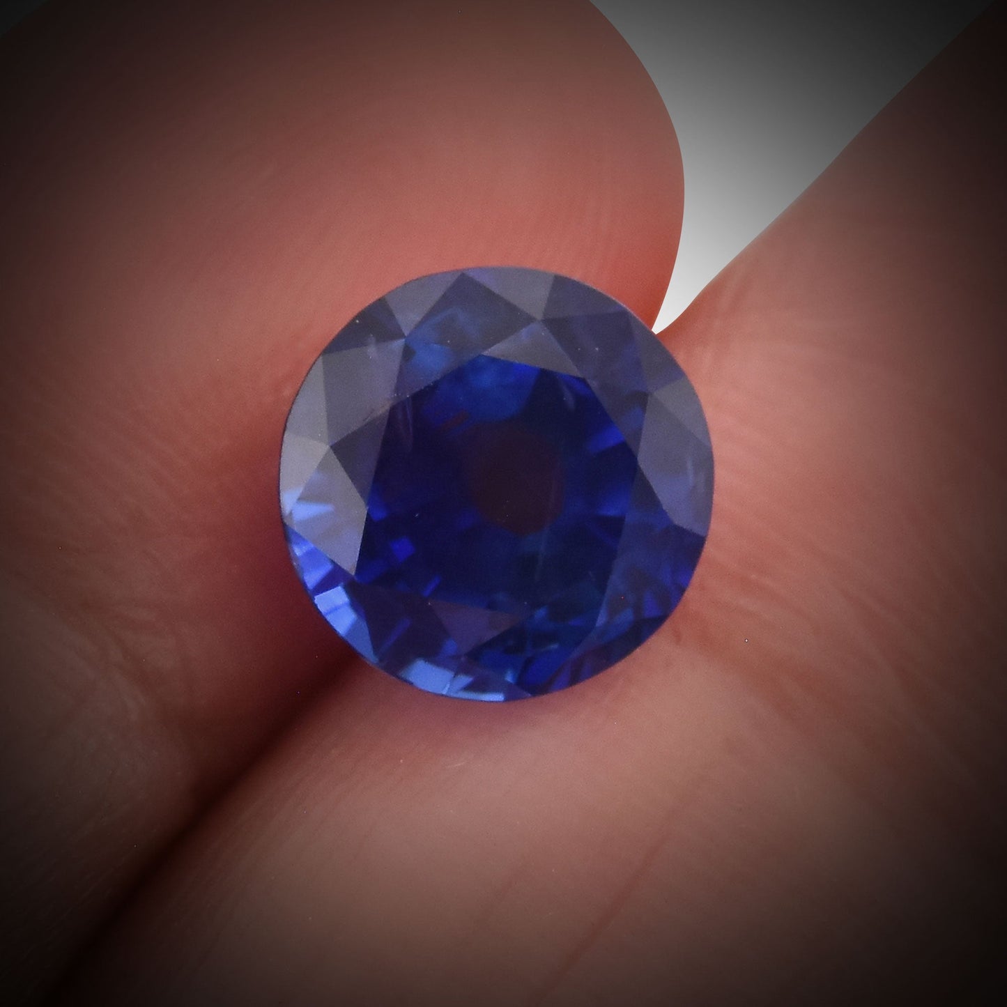 3.86 Carat Blue SRI LANKAN Round Sapphire GIA