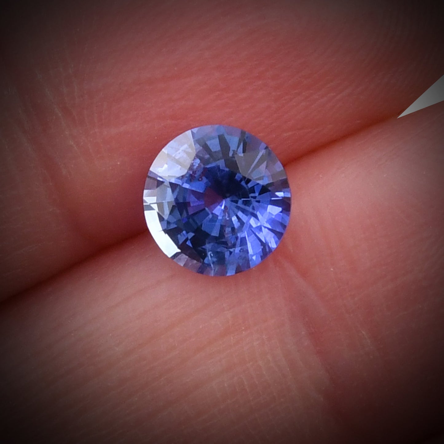 1,60 Karat blauer runder Saphir aus Sri Lanka