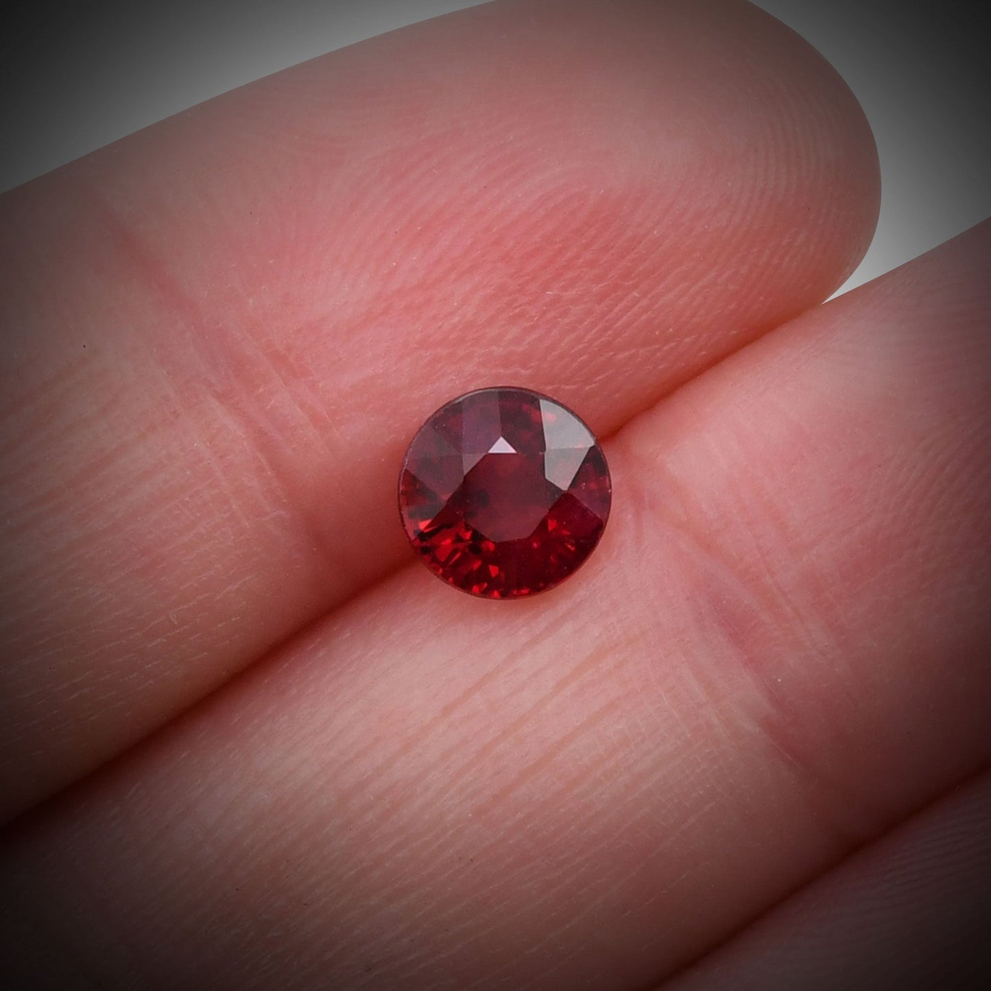 1.56 Carat Red MOZAMBIQUE Round Ruby