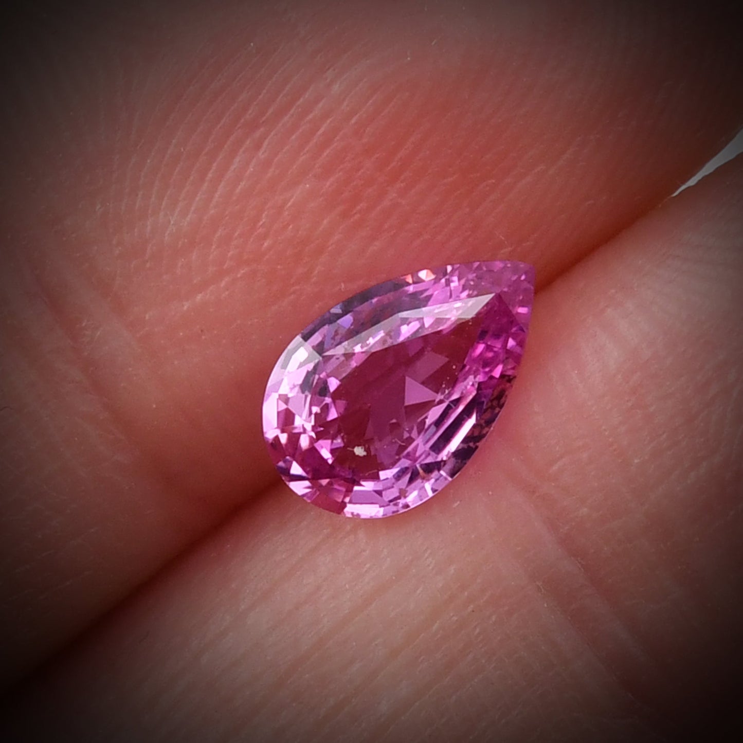 1,16 Karat rosa Birnenförmiger Saphir
