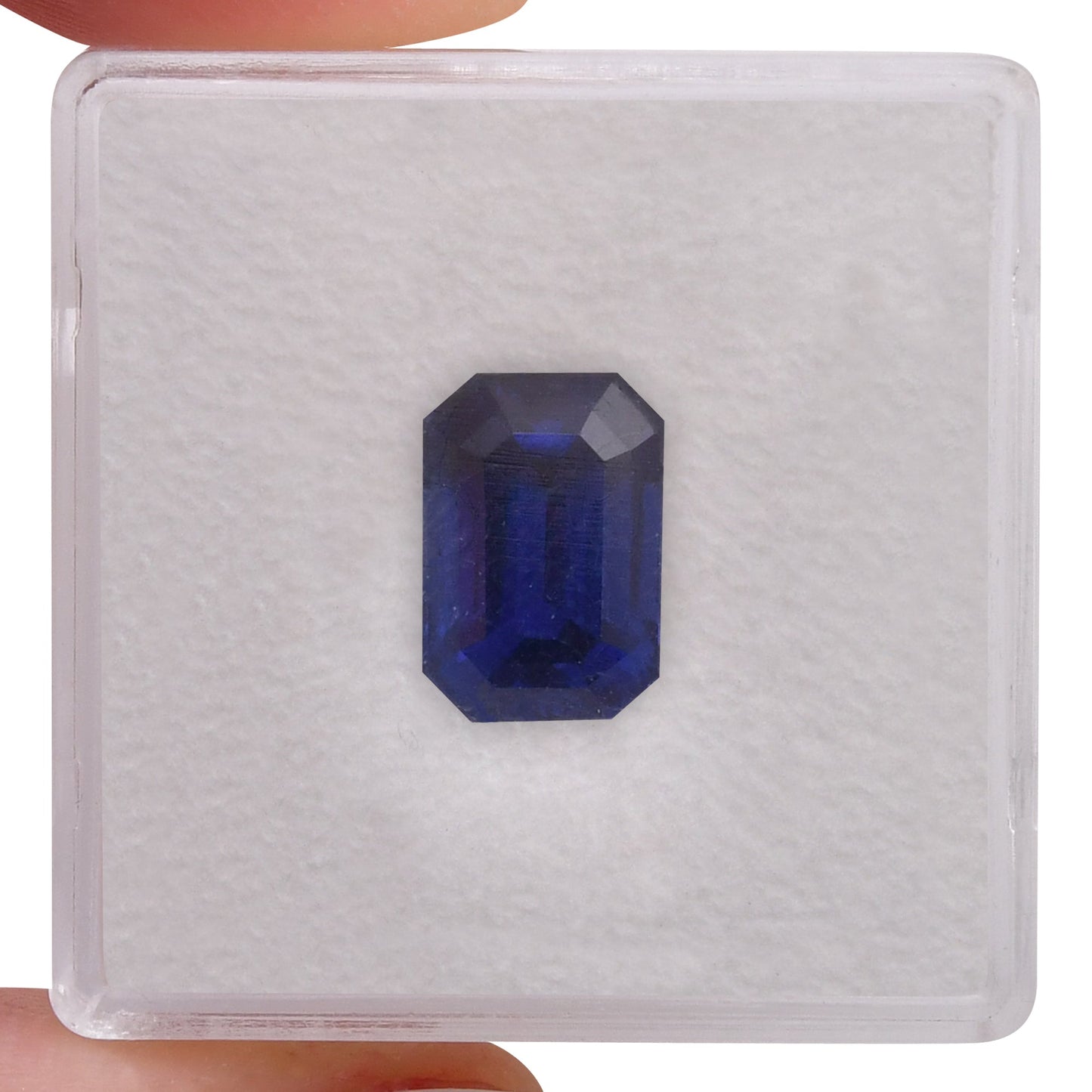 3,70 Karat Blauer Smaragd-Saphir CD aus Sri Lanka