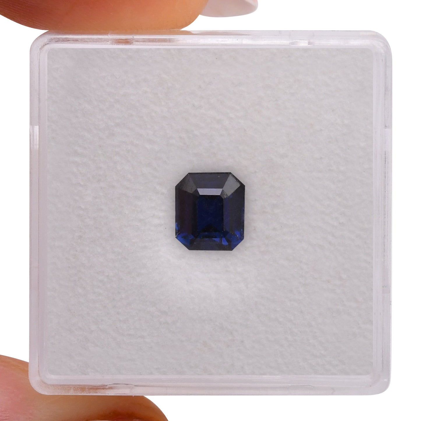 1,25 Karat blauer Madagaskar-Smaragd-Saphir CD