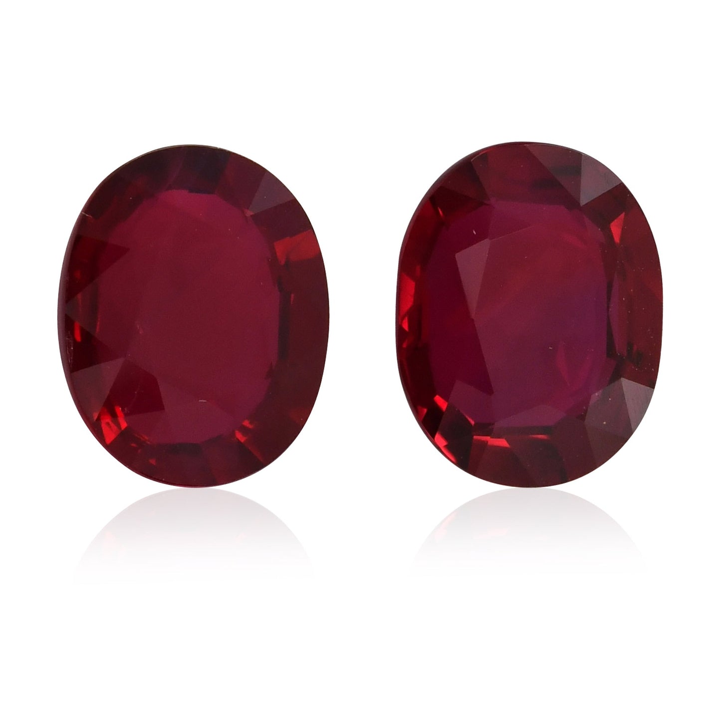 10,13 Karat roter ovaler Rubin aus Mosambik (GRS)