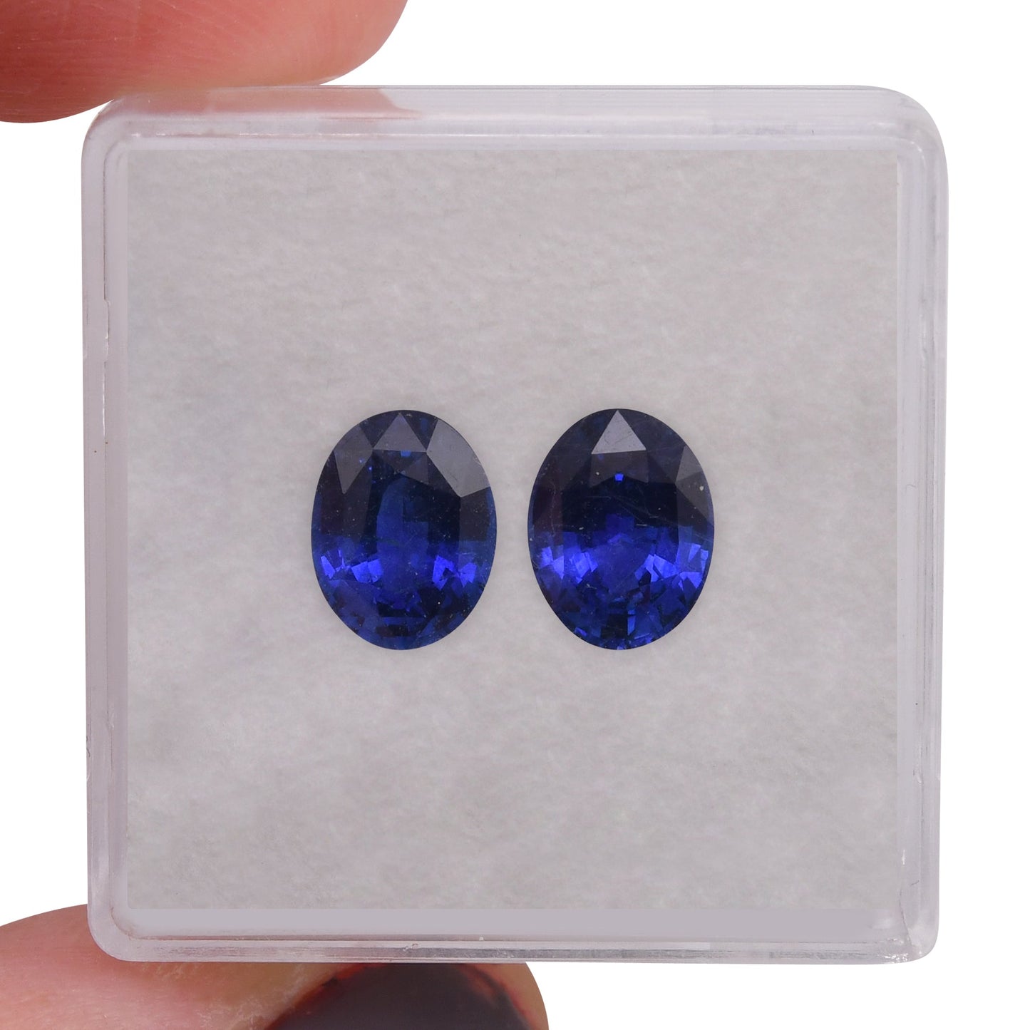 3,09 Karat blauer ovaler Saphir aus Sri Lanka