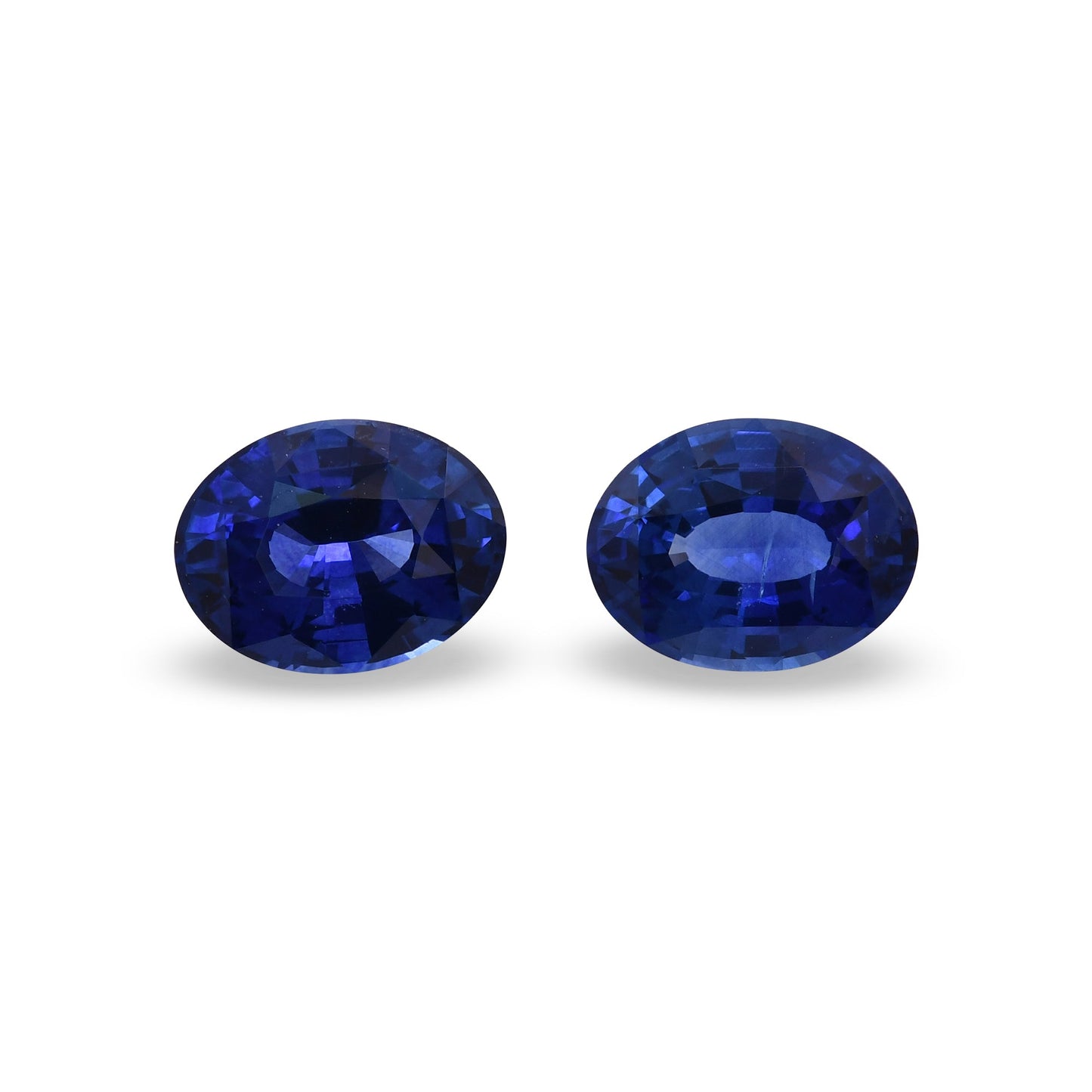 3,09 Karat blauer ovaler Saphir aus Sri Lanka