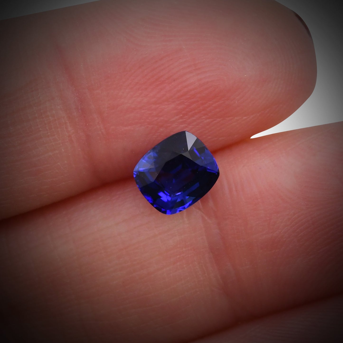 1,73 Karat blauer Kissen-Saphir aus Sri Lanka