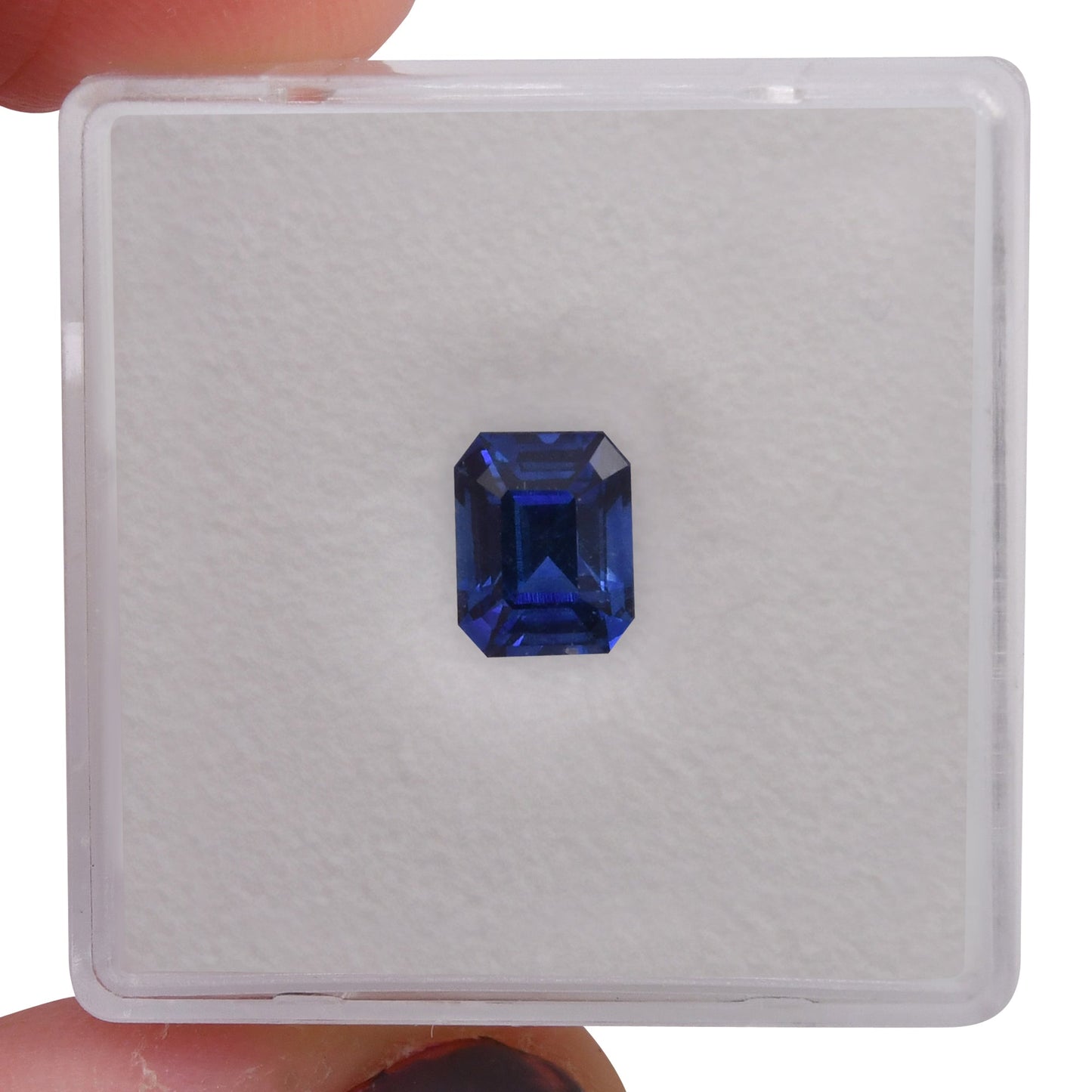 1,35 Karat blauer Smaragd-Saphir aus Sri Lanka