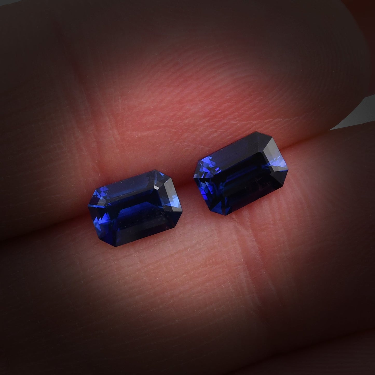 2,14 Karat blauer Smaragd-Saphir aus Sri Lanka