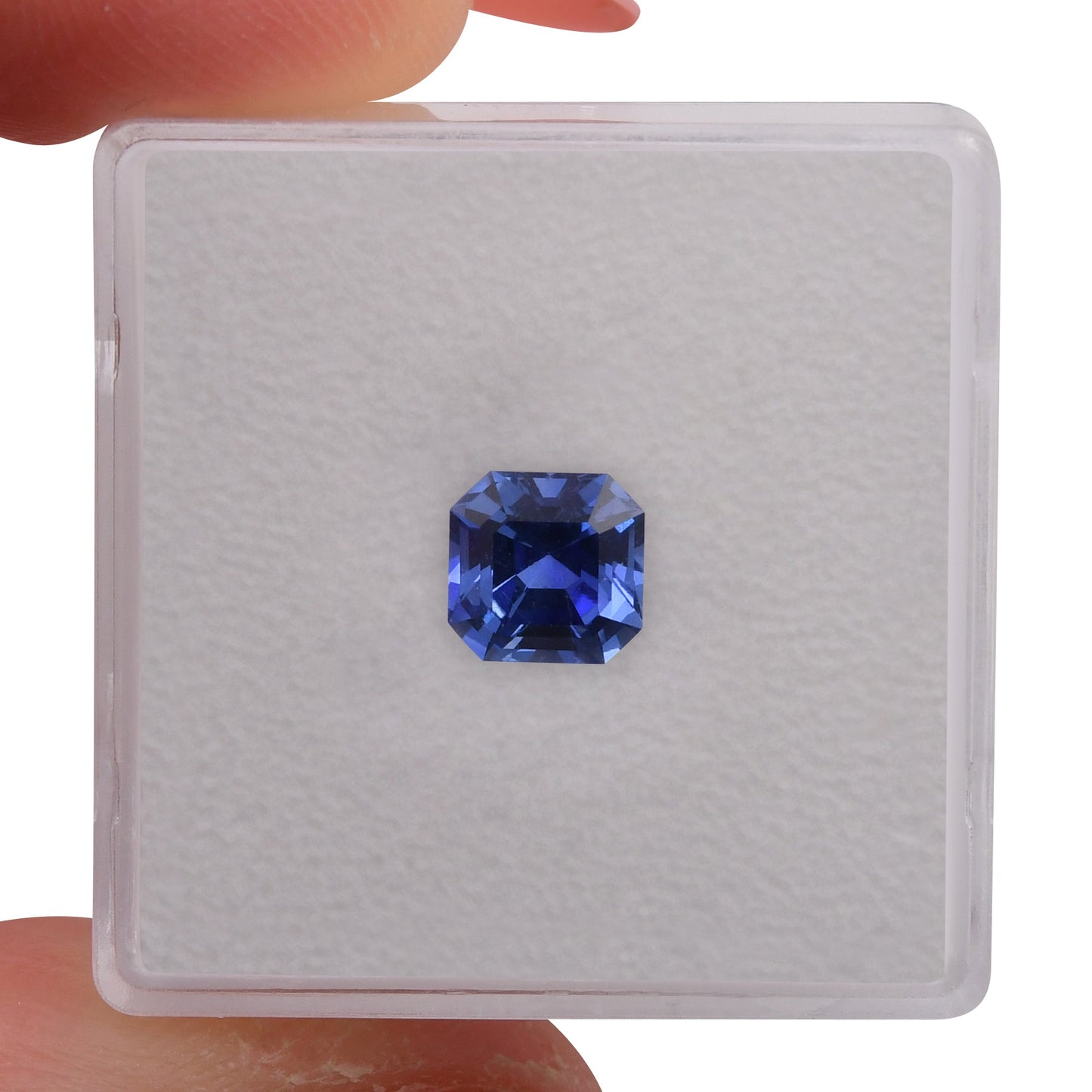 1,40 Karat blauer Smaragd-Saphir aus Sri Lanka