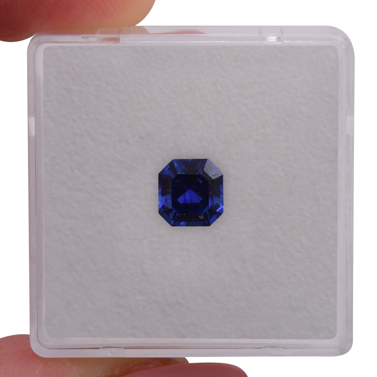 1,18 Karat blauer Smaragd-Saphir aus Sri Lanka