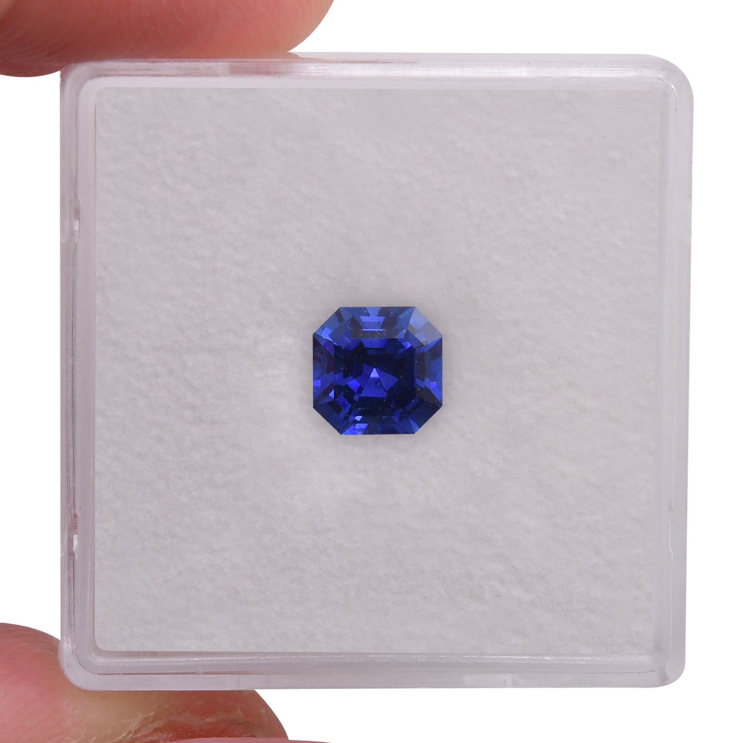 1,21 Karat blauer Smaragd-Saphir aus Sri Lanka