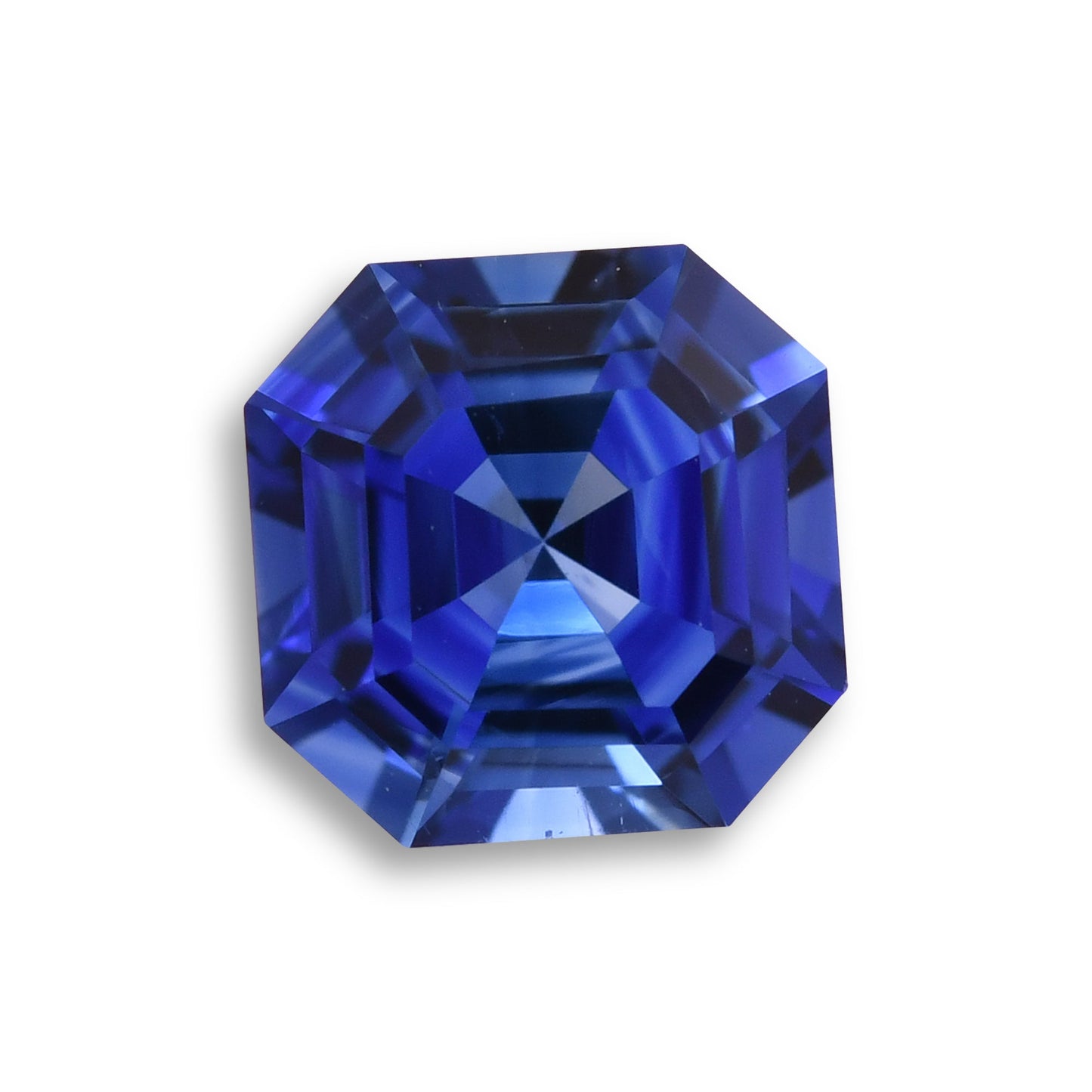 1,36 Karat blauer Smaragd-Saphir aus Sri Lanka