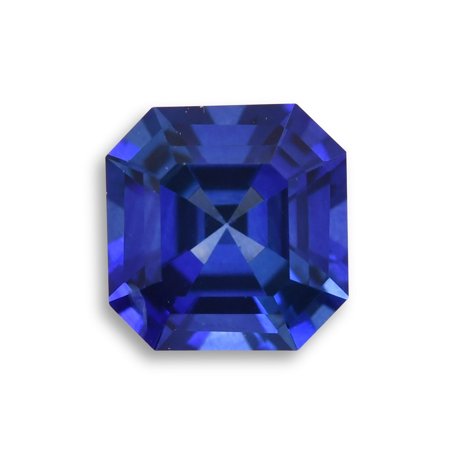 0,68 Karat blauer Smaragd-Saphir aus Sri Lanka