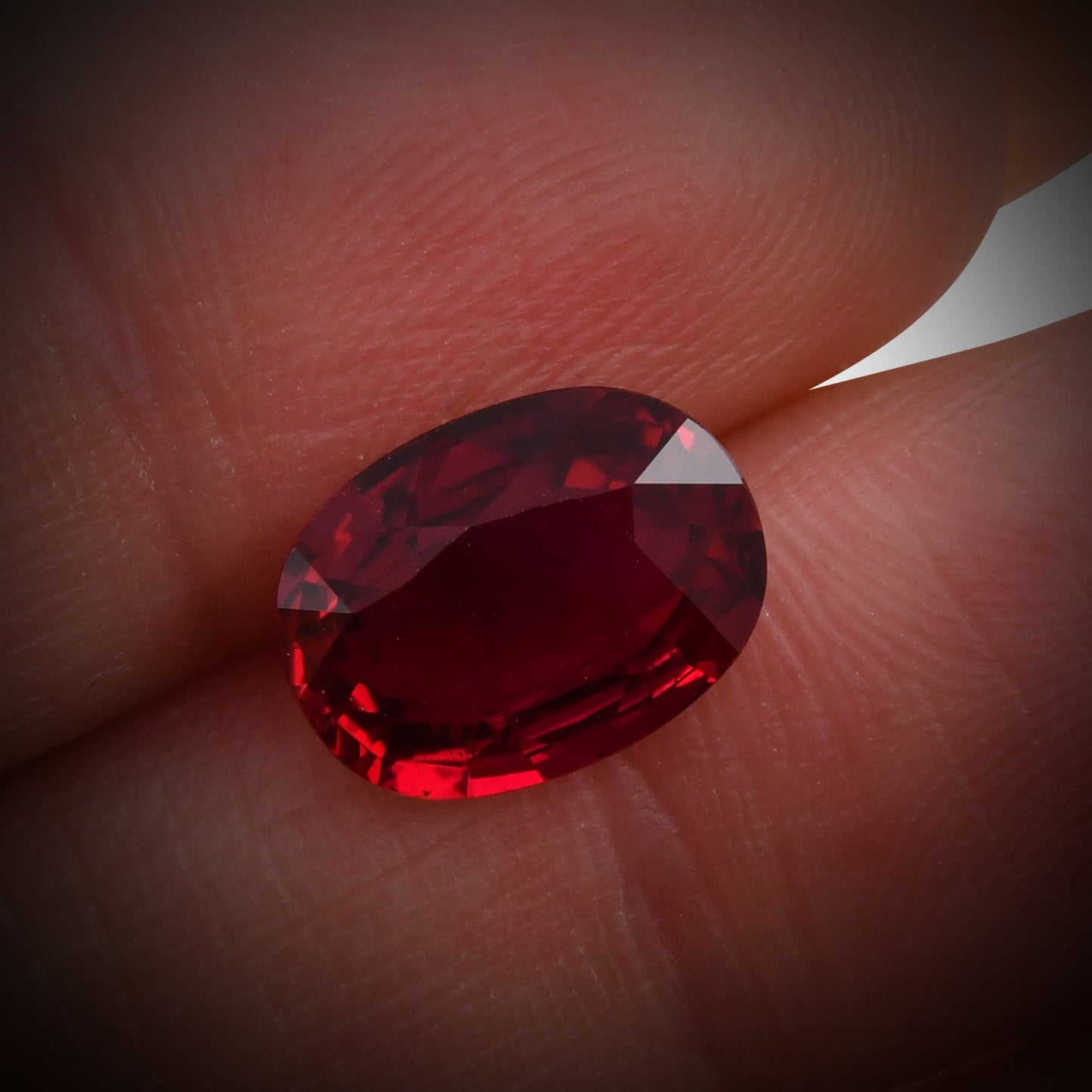 4.04 Carat Red MOZAMBIQUE Oval Ruby CD