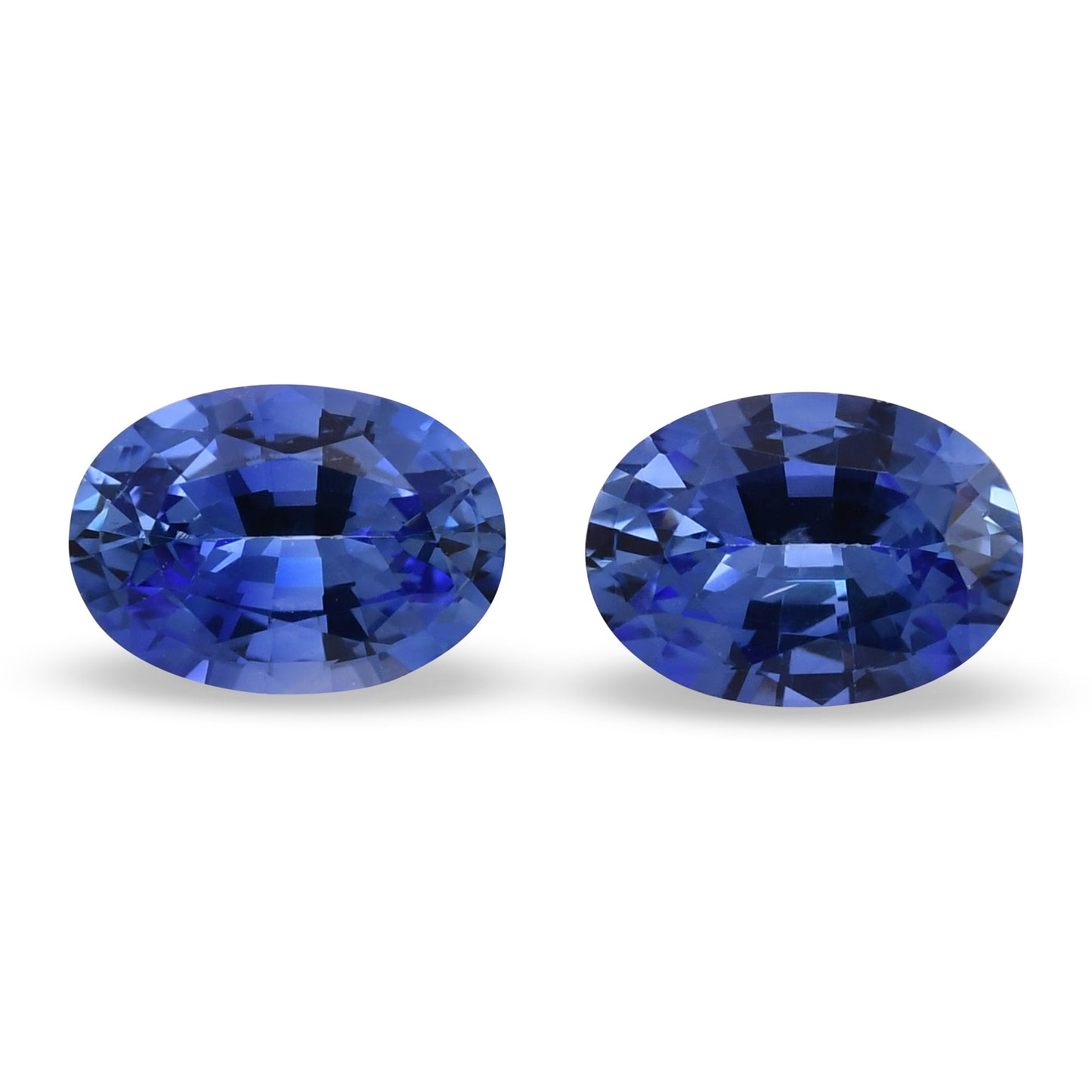 1,68 Karat blauer ovaler Saphir aus Sri Lanka