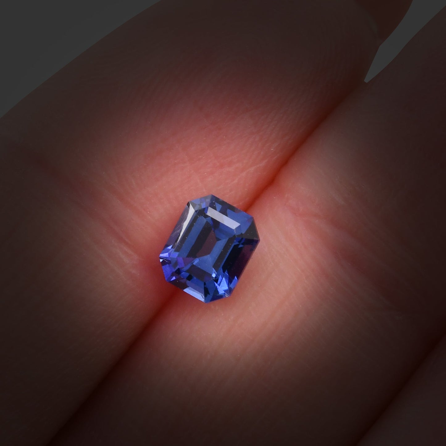 1.02 Carat Blue SRI LANKAN Emerald Sapphire