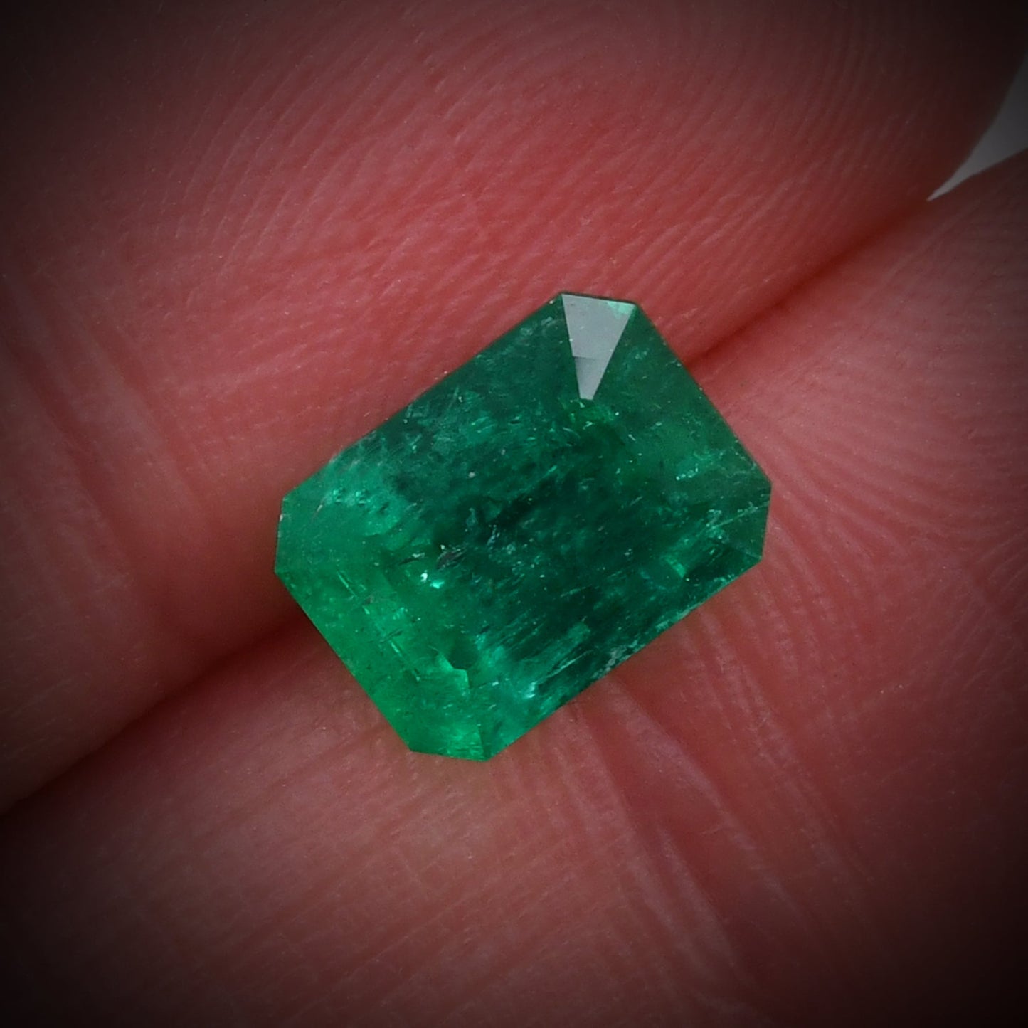 1,75 Karat Grüner kolumbianischer Smaragd Muzo Emerald CD