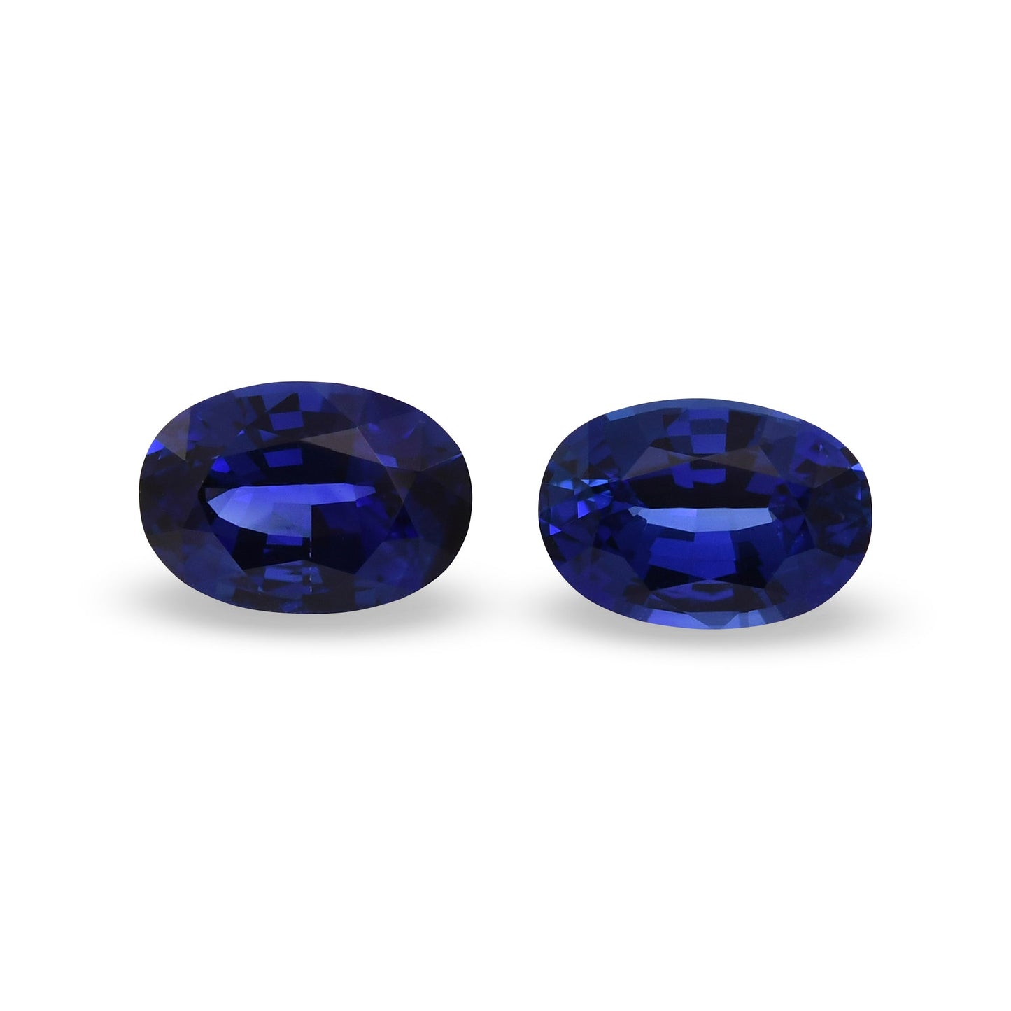 1,52 Karat blauer ovaler Saphir aus Sri Lanka