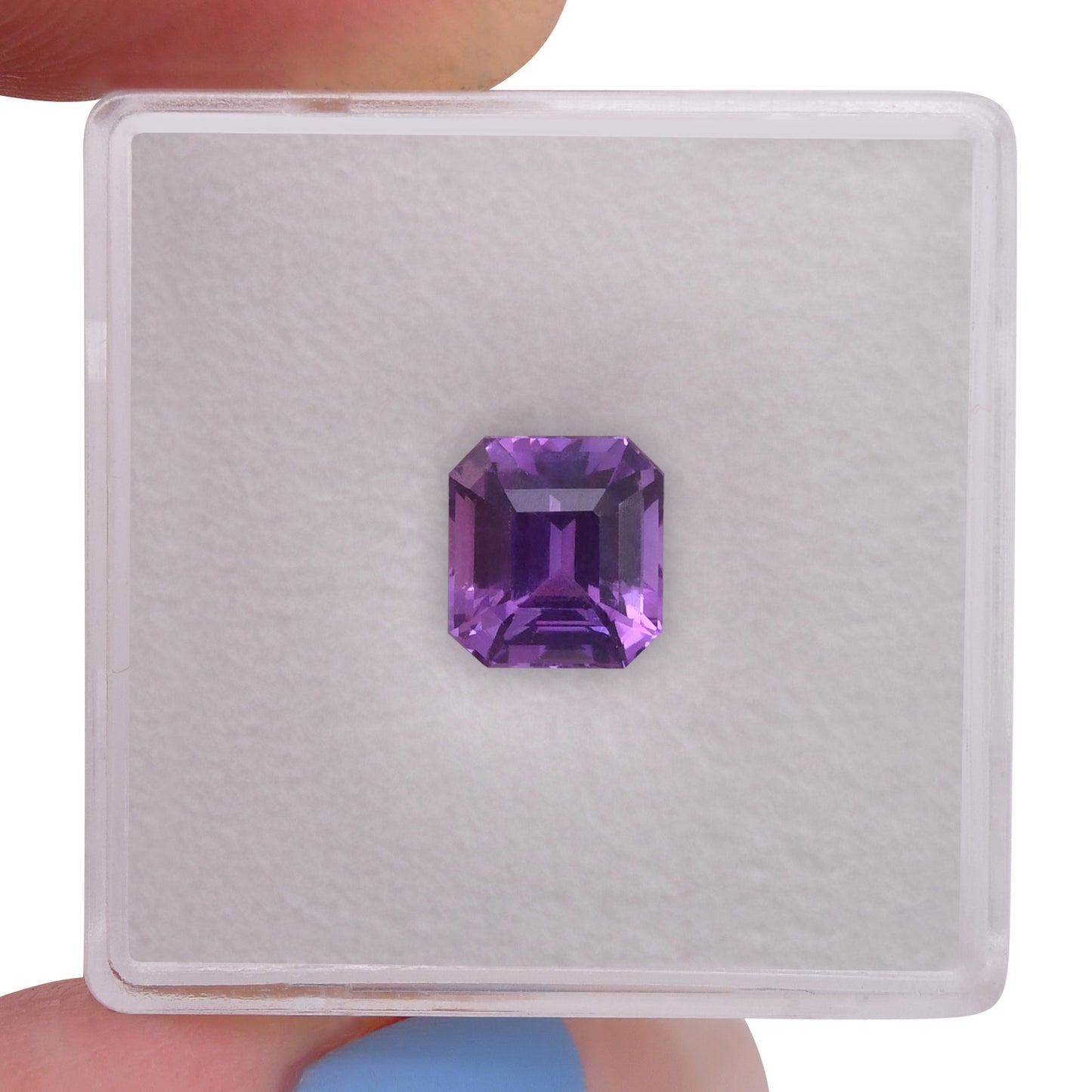 2,14 Karat violetter Madagaskar-Smaragd-Saphir