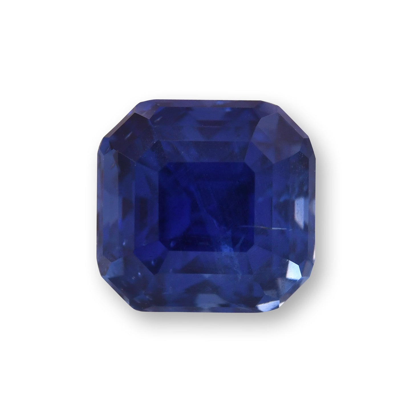 3,14 Karat blauer Madagaskar-Smaragd-Saphir AGL