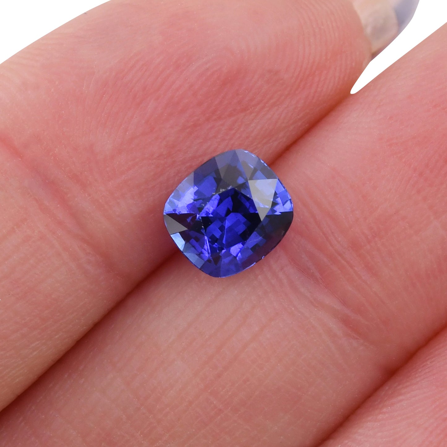 2,02 Karat blauer Kissen-Saphir aus Sri Lanka