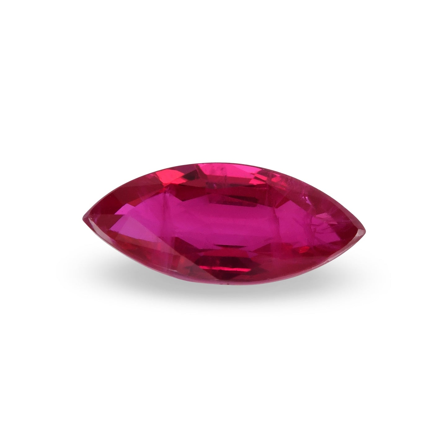 1,13 Karat roter burmesischer Marquise-Rubin