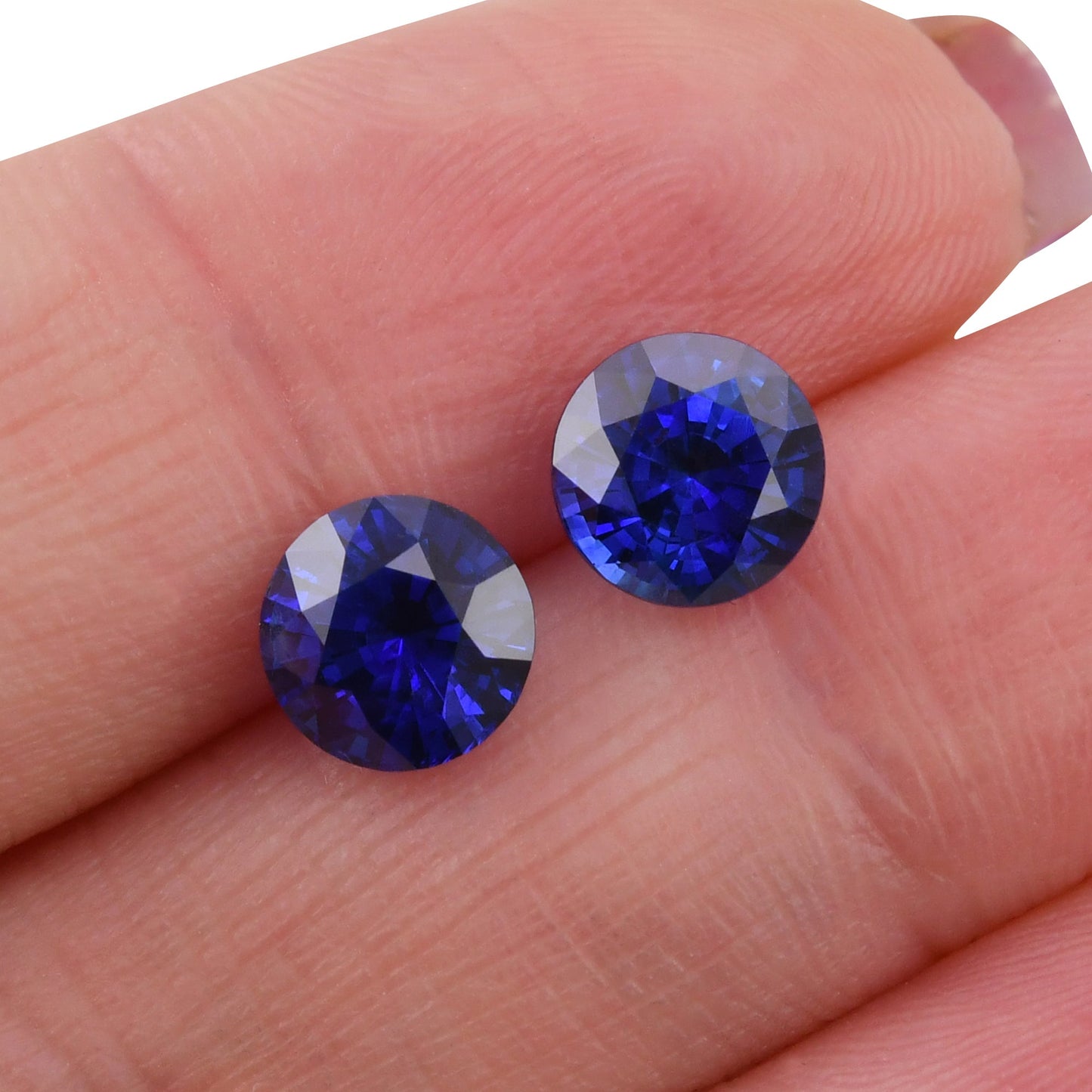 3,89 Karat blauer runder Saphir aus Sri Lanka