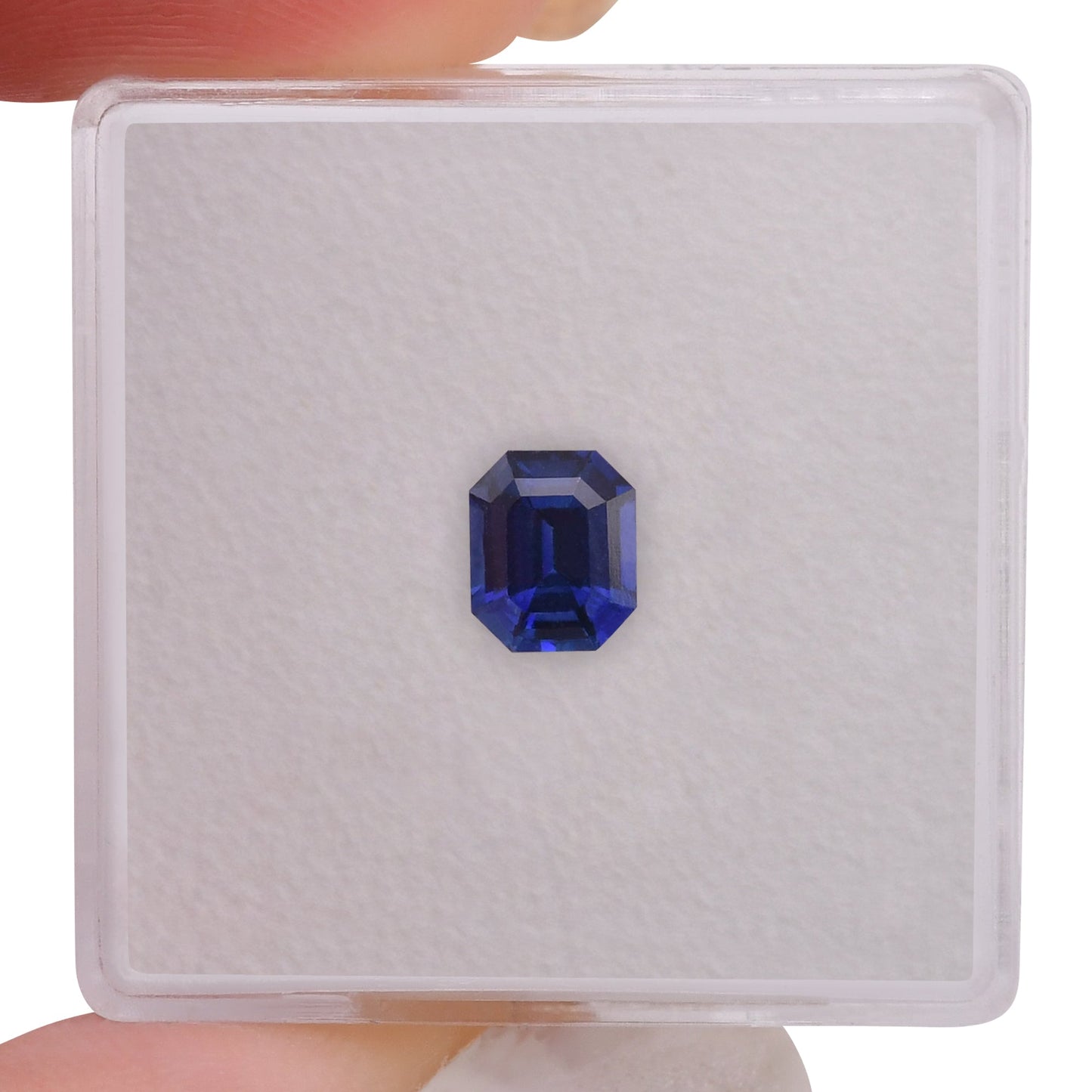 0,95 Karat blauer Smaragd-Saphir aus Sri Lanka