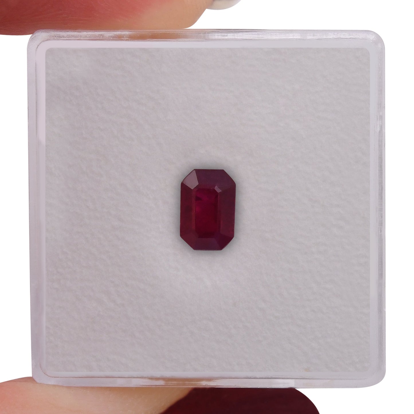 0,93 Karat roter Mosambik-Smaragd-Rubin
