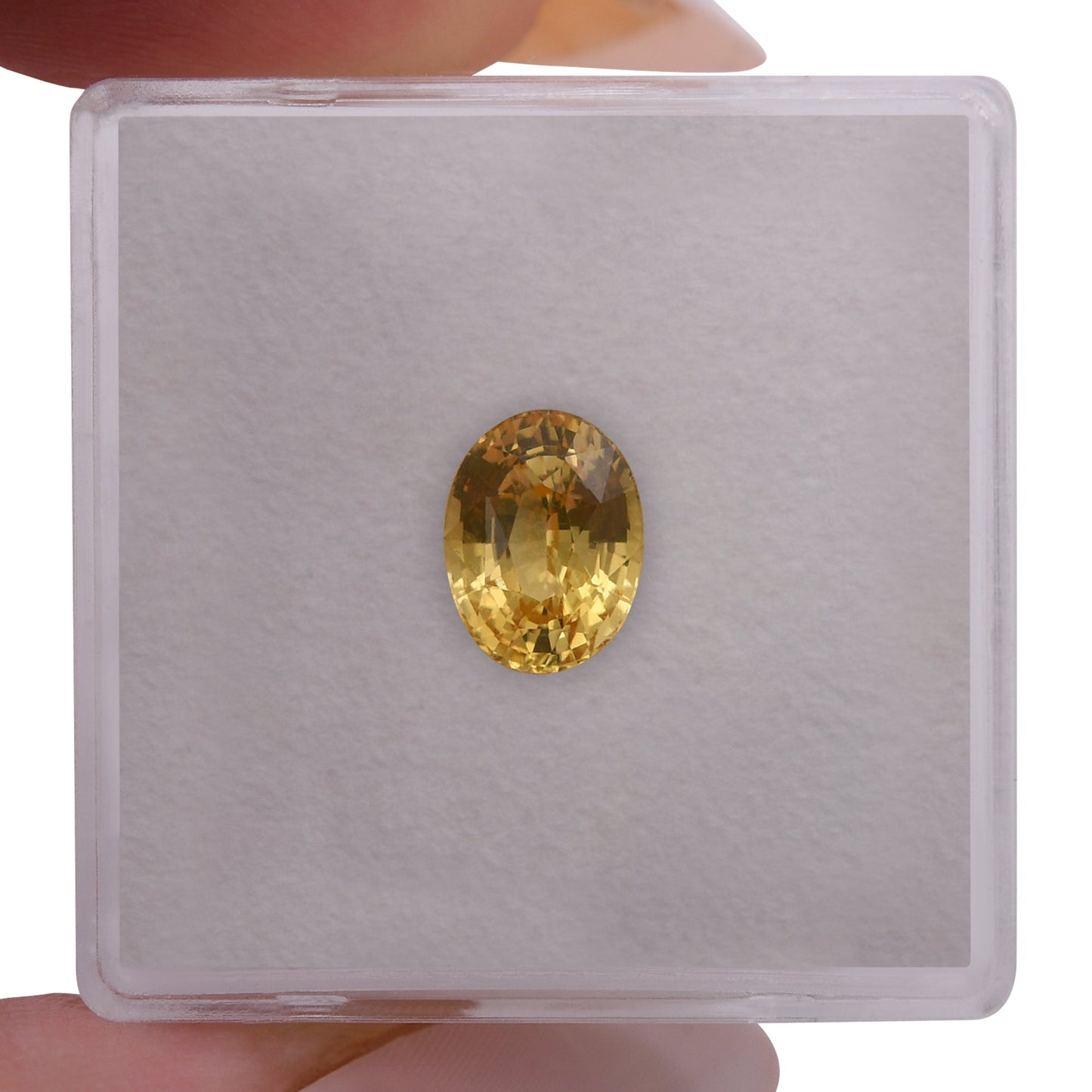 1.67 Carat Yellow SRI LANKAN Oval Sapphire