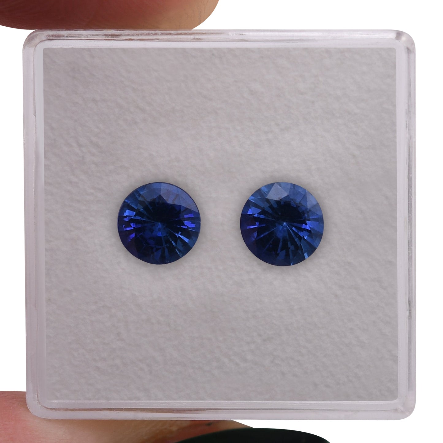 2,01 Karat blauer runder Saphir aus Sri Lanka