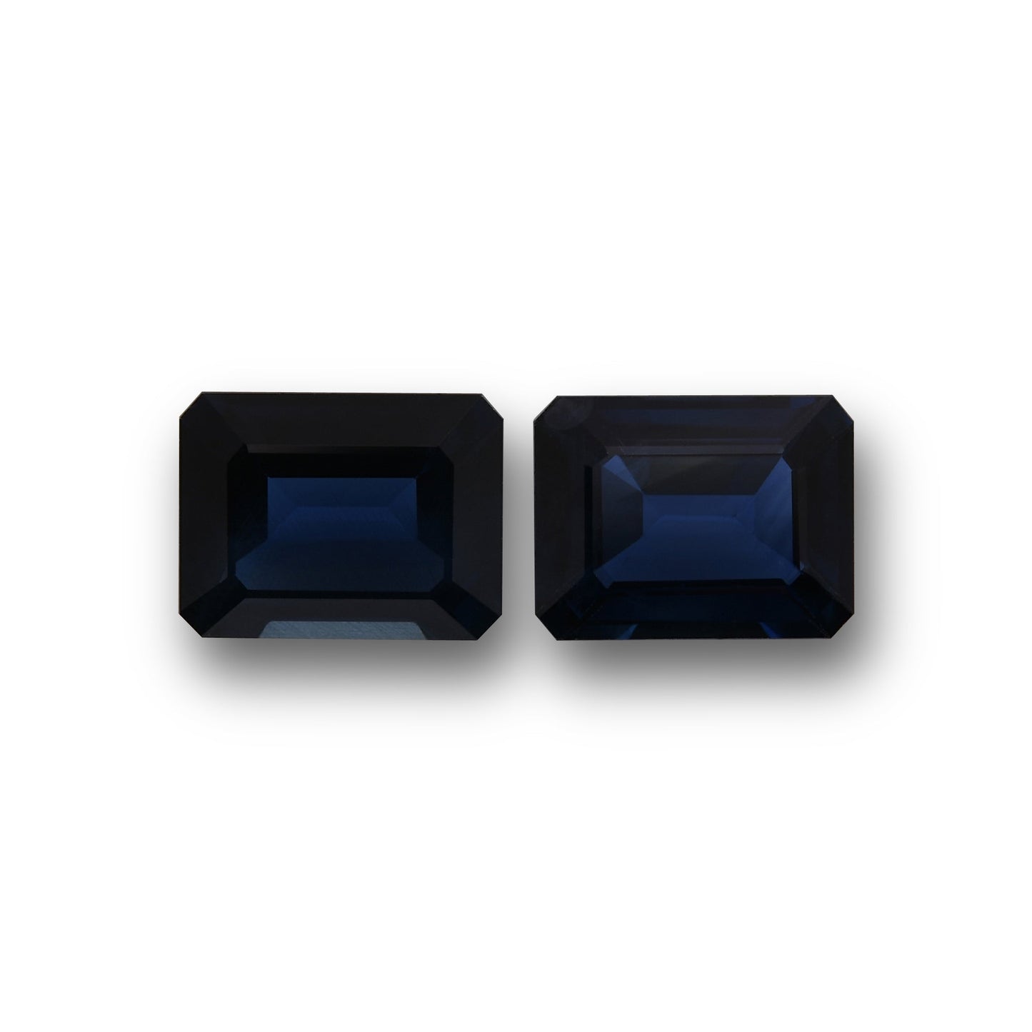 5.00 Carat Blue THAI Emerald Sapphire