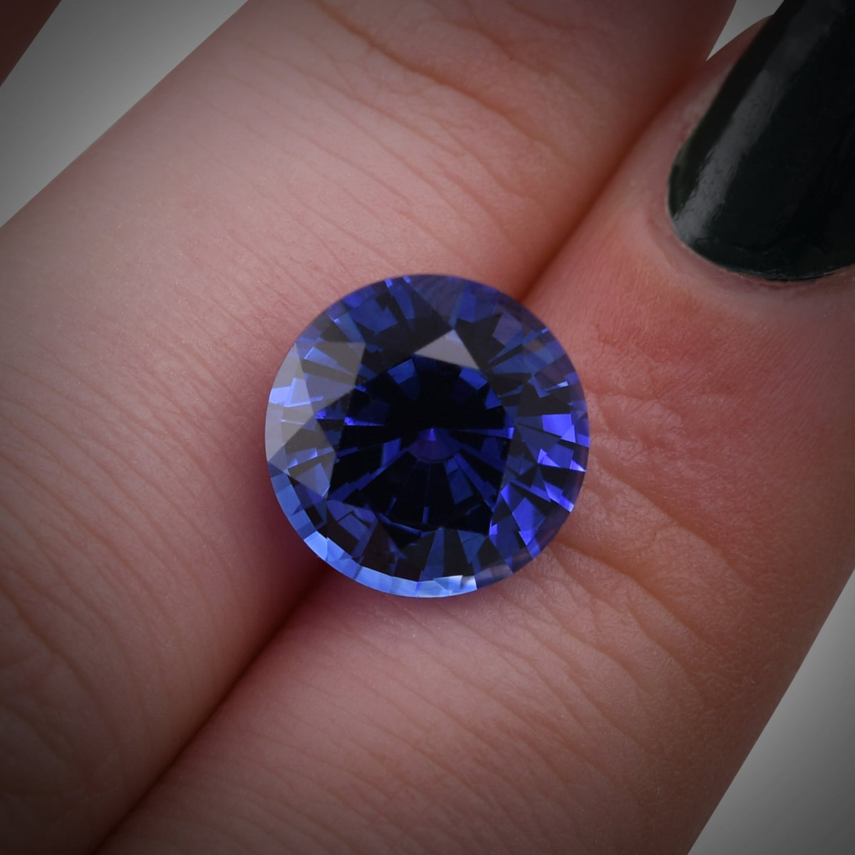 7.35 Carat Blue SRI LANKAN Round Sapphire CD