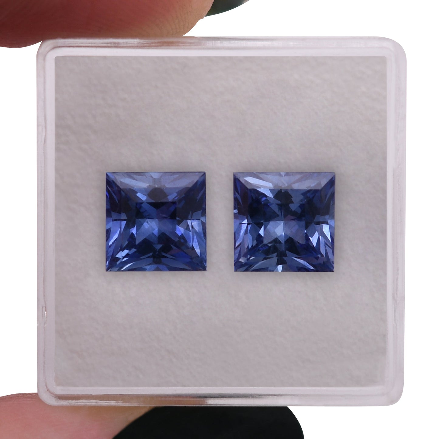 5,60 Karat blaue Sri Lanka Prinzesssaphire (Paar)